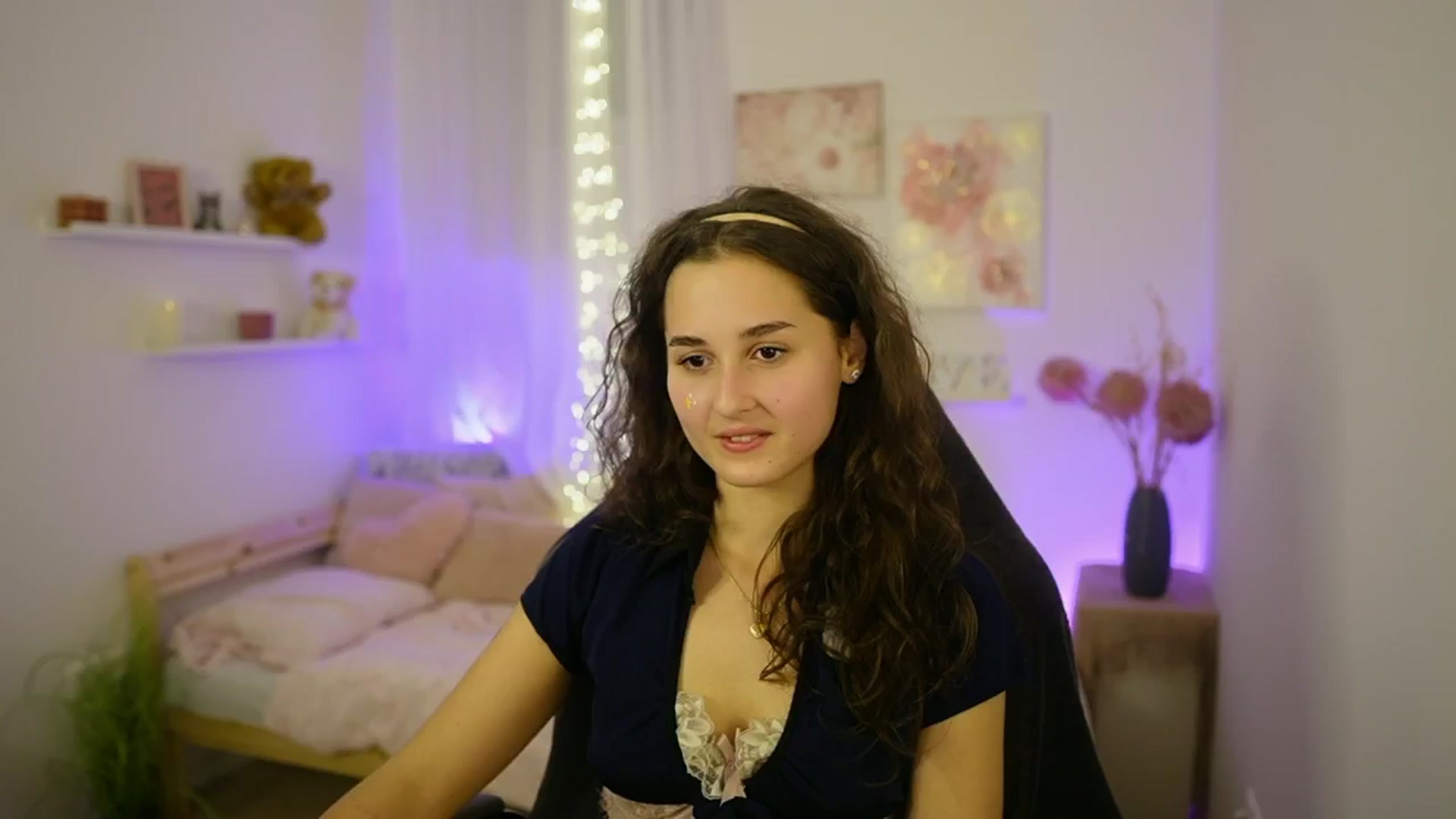 Gallery image thumbnail from Anita_Grey_'s myfreecams stream on, 10/27/2025, 22:42 image 8 of 20