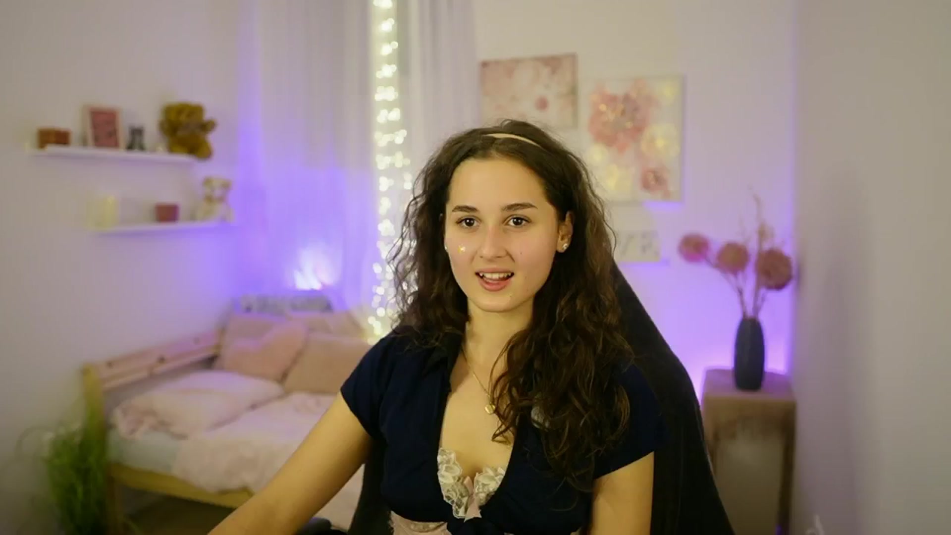 Gallery image thumbnail from Anita_Grey_'s myfreecams stream on, 10/27/2025, 22:42 image 7 of 20