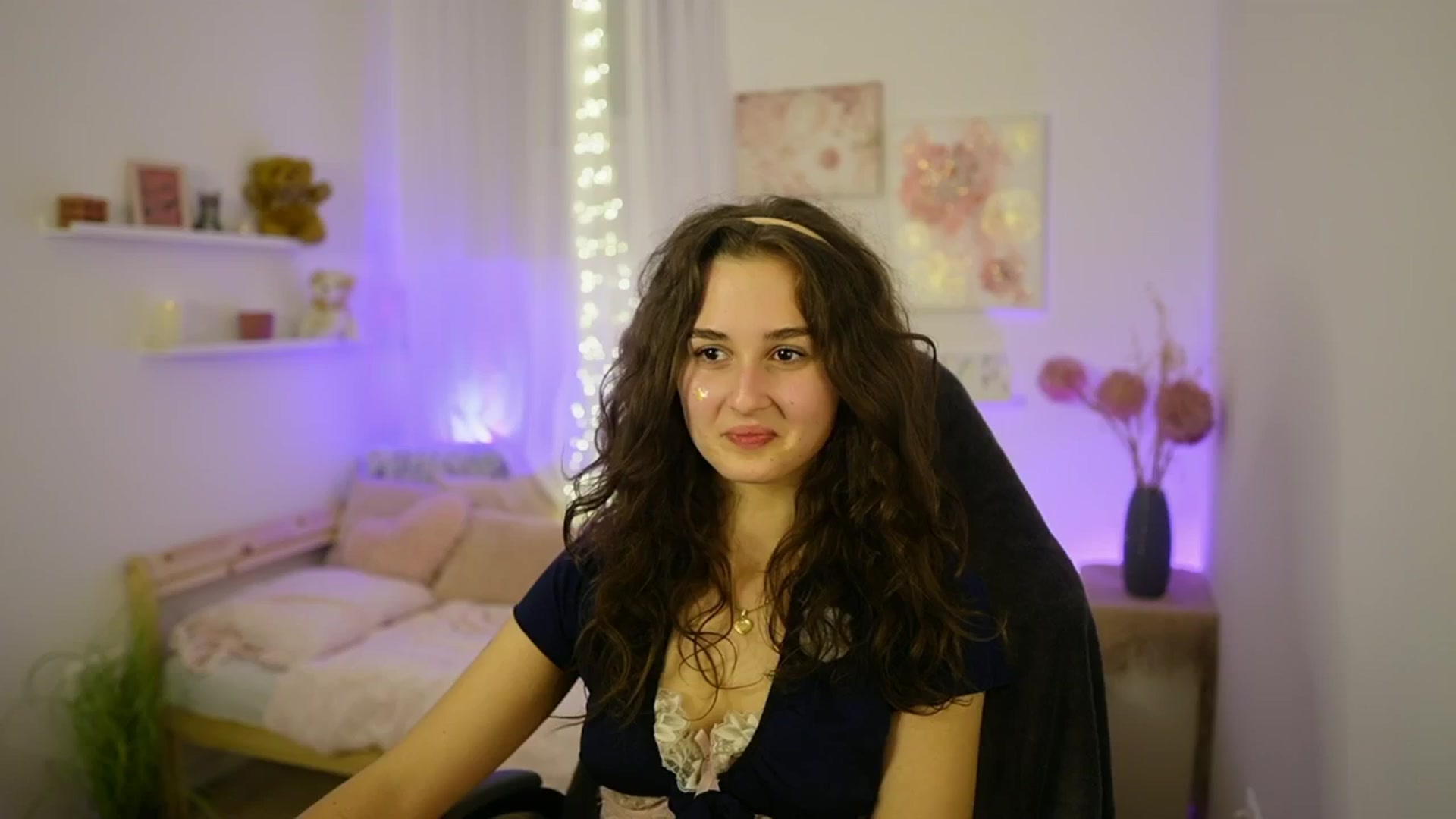 Gallery image thumbnail from Anita_Grey_'s myfreecams stream on, 10/27/2025, 22:42 image 14 of 20