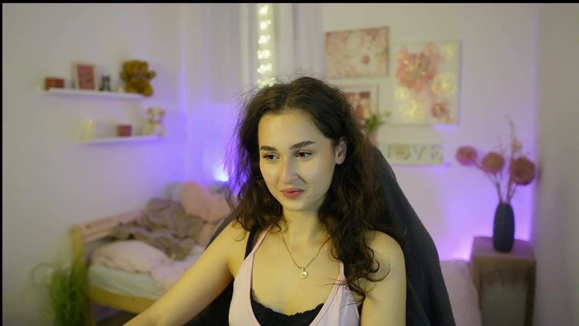 Gallery image thumbnail from Anita_Grey_'s myfreecams stream on, 11/07/2025, 24:01 image 1 of 20