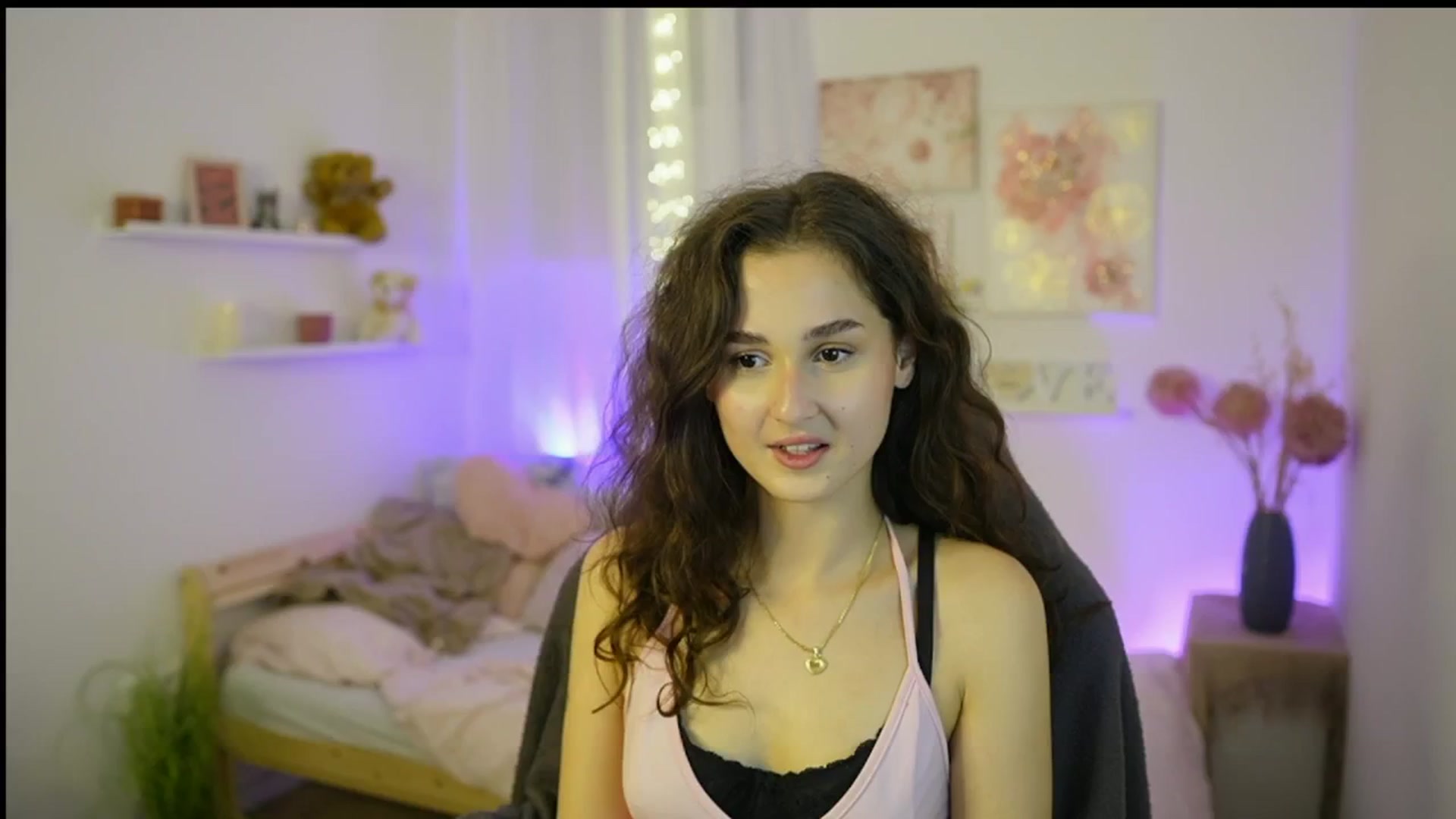 Gallery image thumbnail from Anita_Grey_'s myfreecams stream on, 11/07/2025, 24:01 image 11 of 20