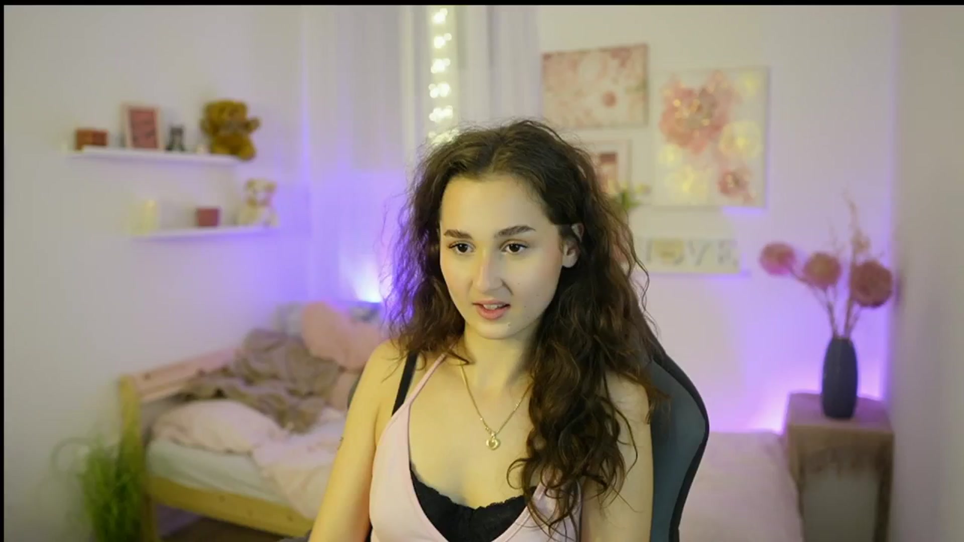 Gallery image thumbnail from Anita_Grey_'s myfreecams stream on, 11/07/2025, 01:01 image 8 of 20