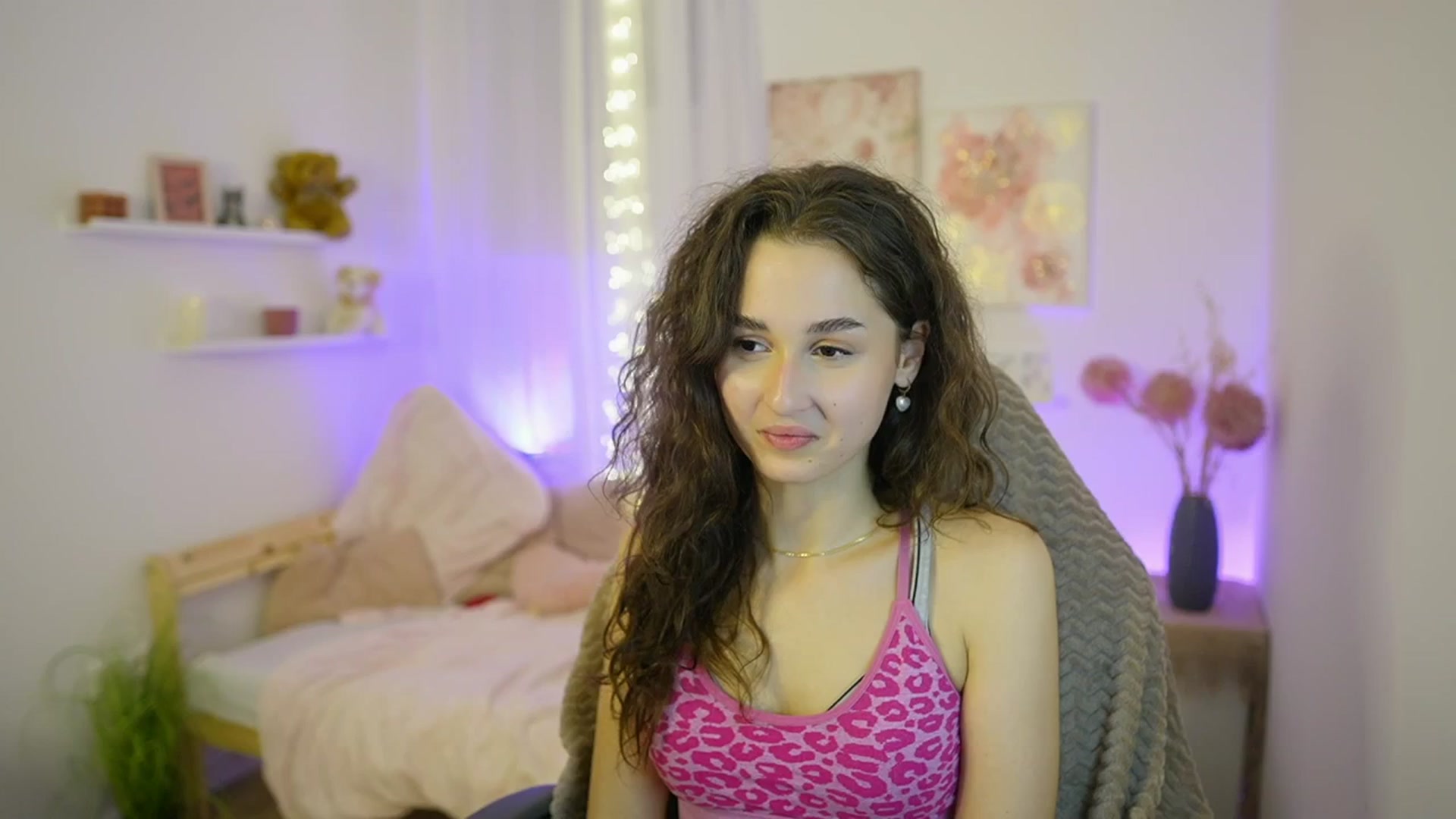 Gallery image thumbnail from Anita_Grey_'s myfreecams stream on, 11/09/2025, 23:50 image 20 of 20