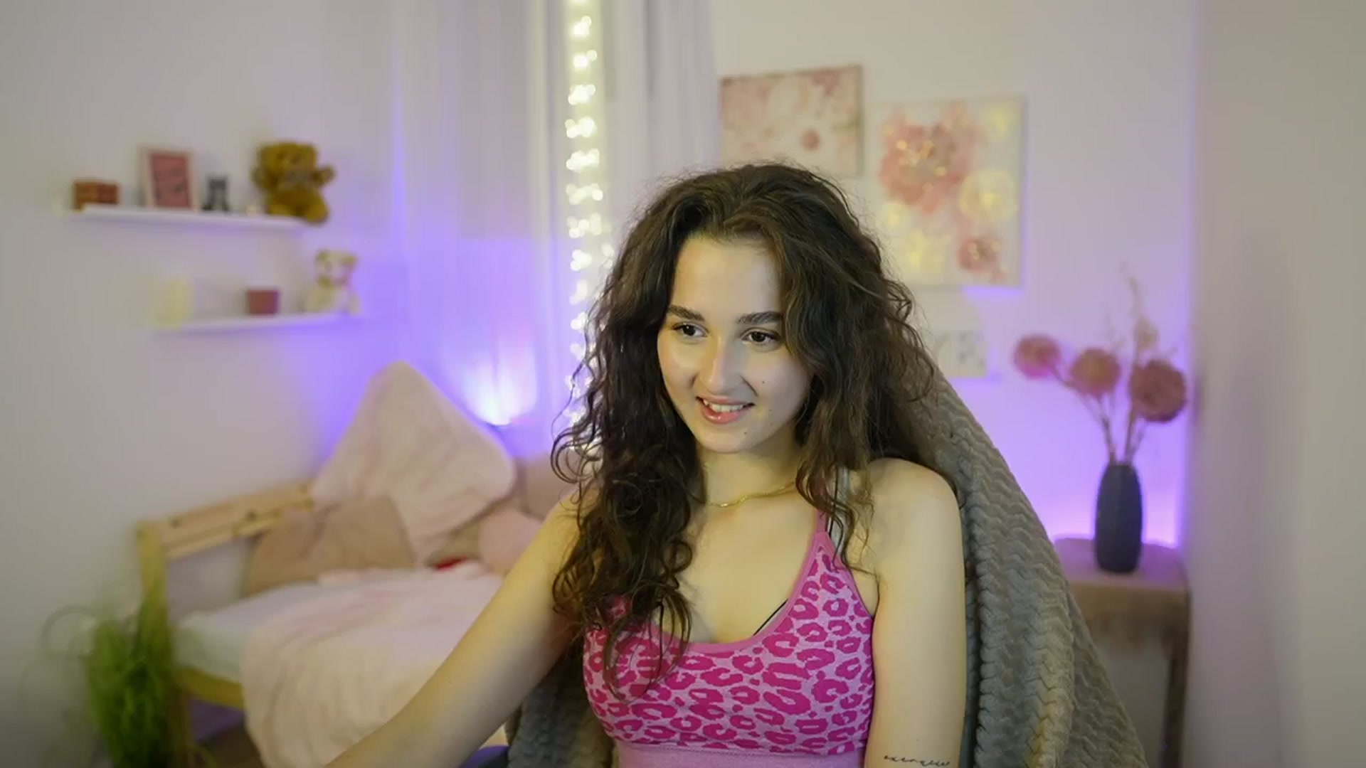 Gallery image thumbnail from Anita_Grey_'s myfreecams stream on, 11/09/2025, 23:50 image 8 of 20