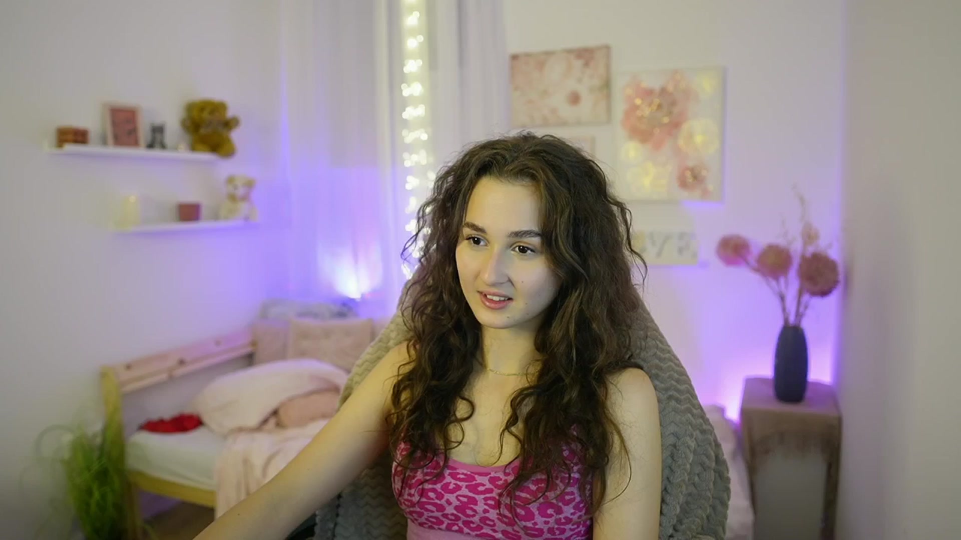 Gallery image thumbnail from Anita_Grey_'s myfreecams stream on, 11/10/2025, 24:58 image 8 of 20