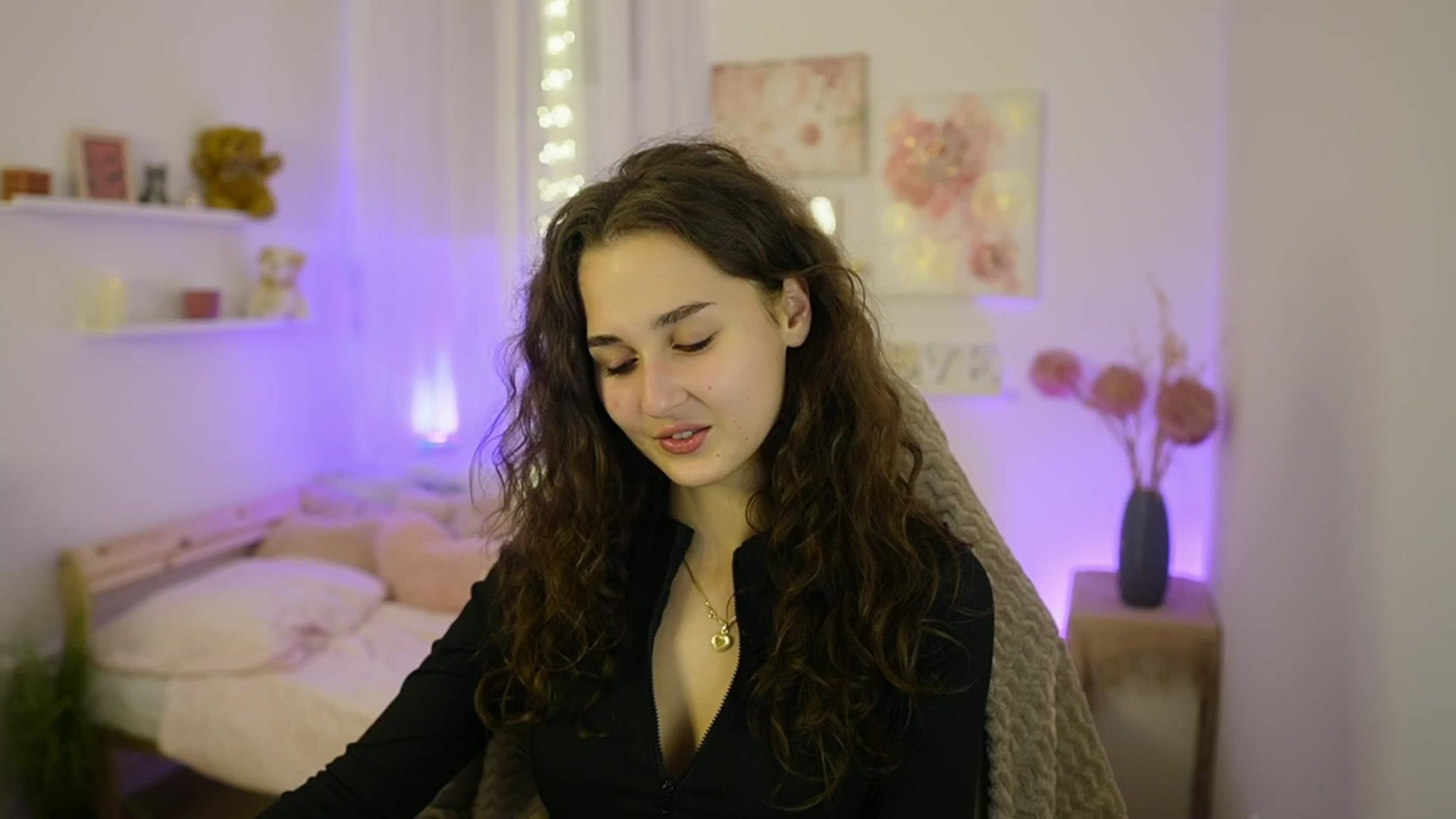 Gallery image thumbnail from Anita_Grey_'s myfreecams stream on, 11/13/2025, 20:28 image 20 of 20
