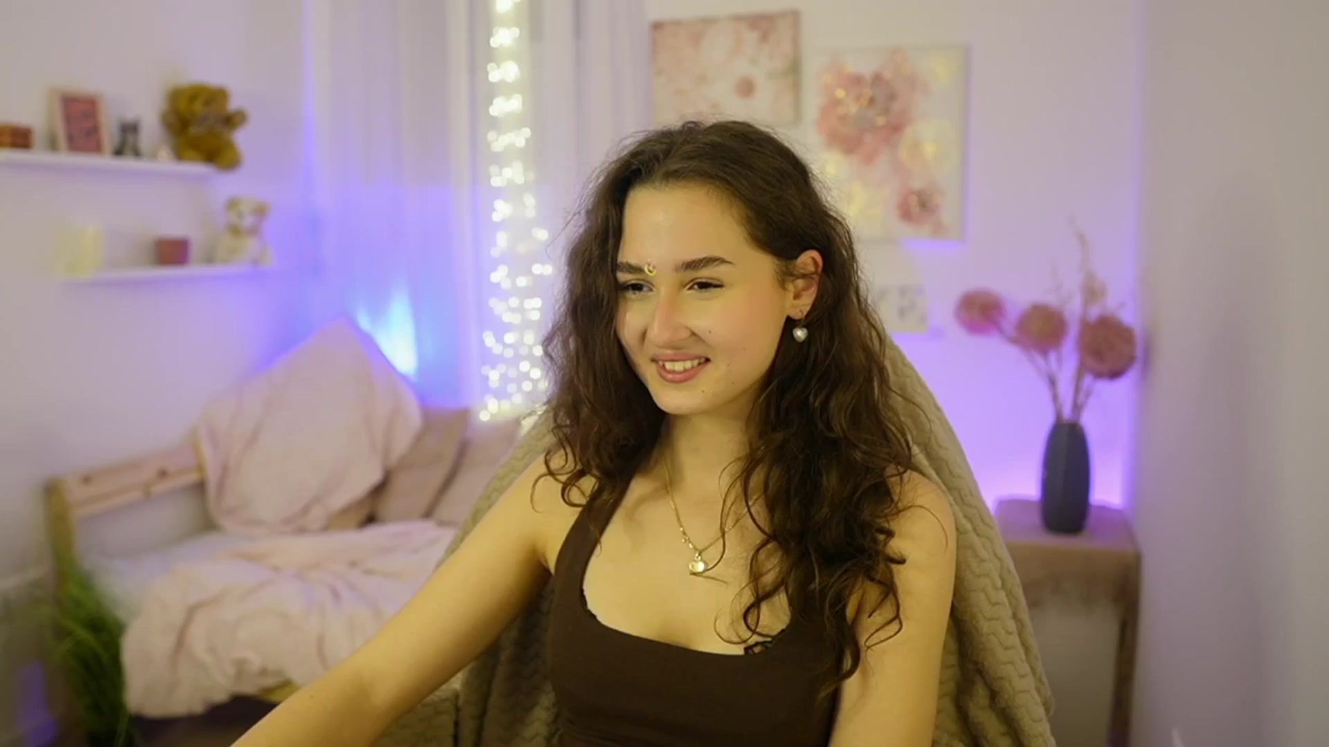 Gallery image thumbnail from Anita_Grey_'s myfreecams stream on, 11/15/2025, 23:46 image 1 of 20