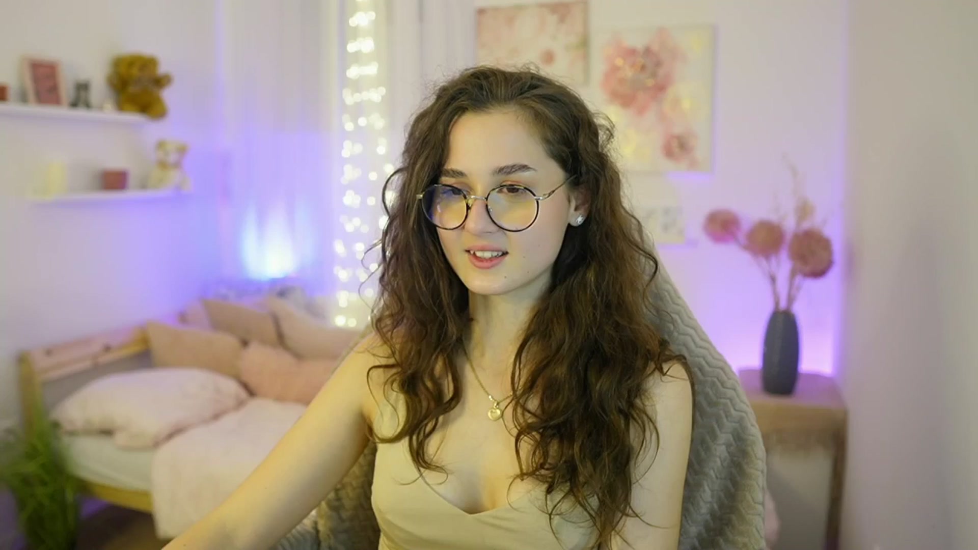 Gallery image thumbnail from Anita_Grey_'s myfreecams stream on, 11/26/2025, 20:35 image 9 of 20