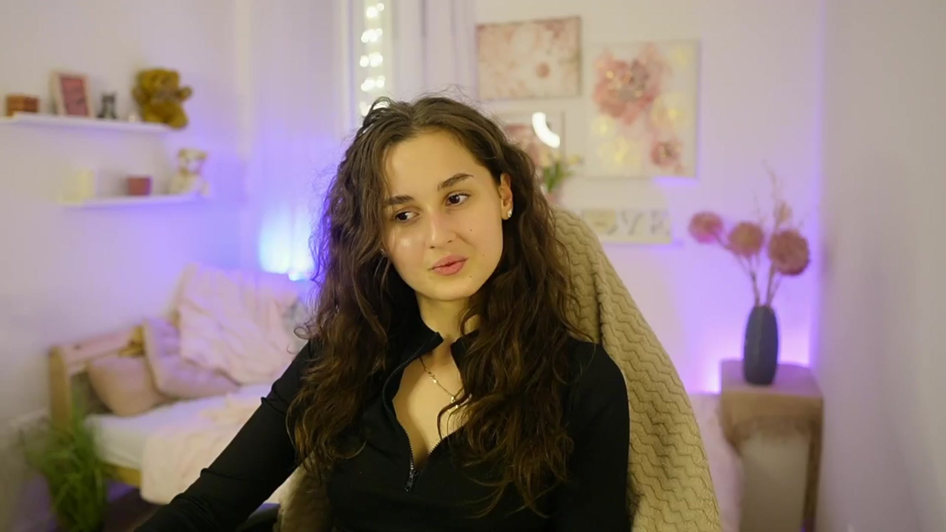 Gallery image thumbnail from Anita_Grey_'s myfreecams stream on, 11/27/2025, 21:49 image 20 of 20
