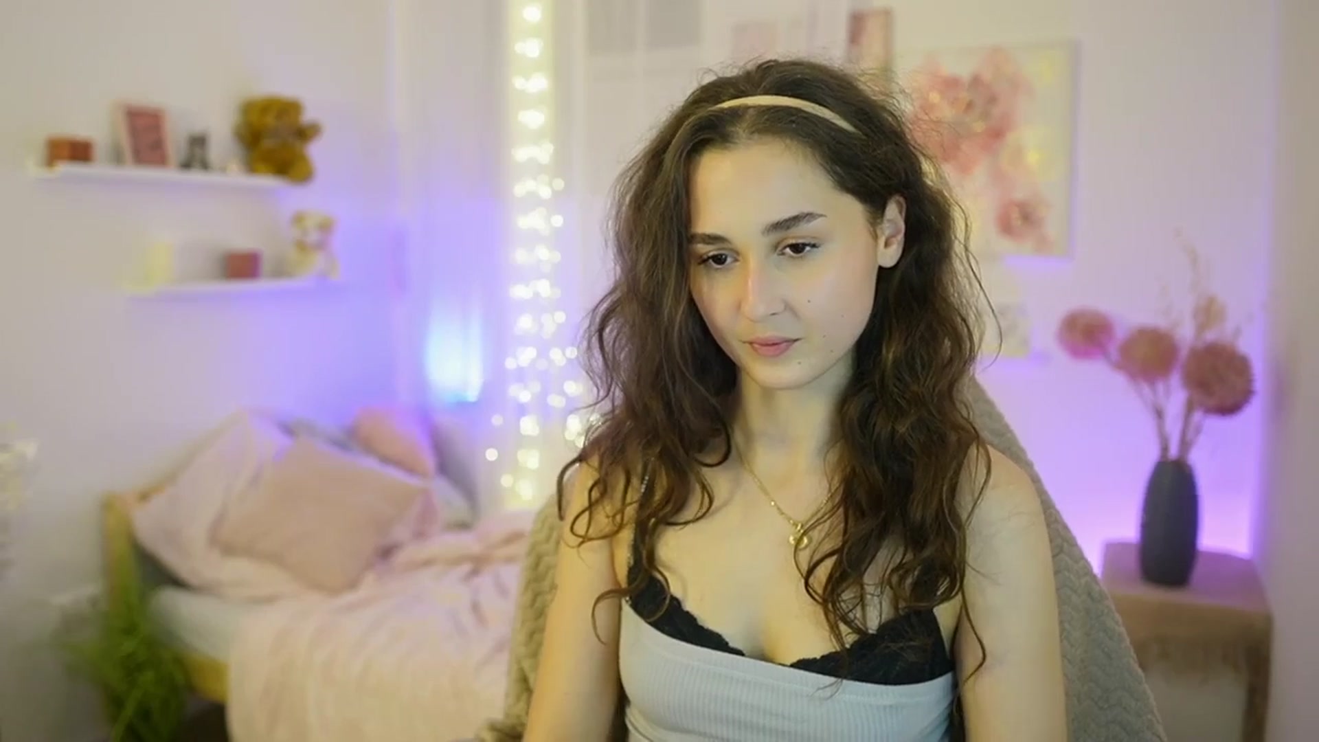 Gallery image thumbnail from Anita_Grey_'s myfreecams stream on, 12/07/2025, 22:33 image 4 of 20