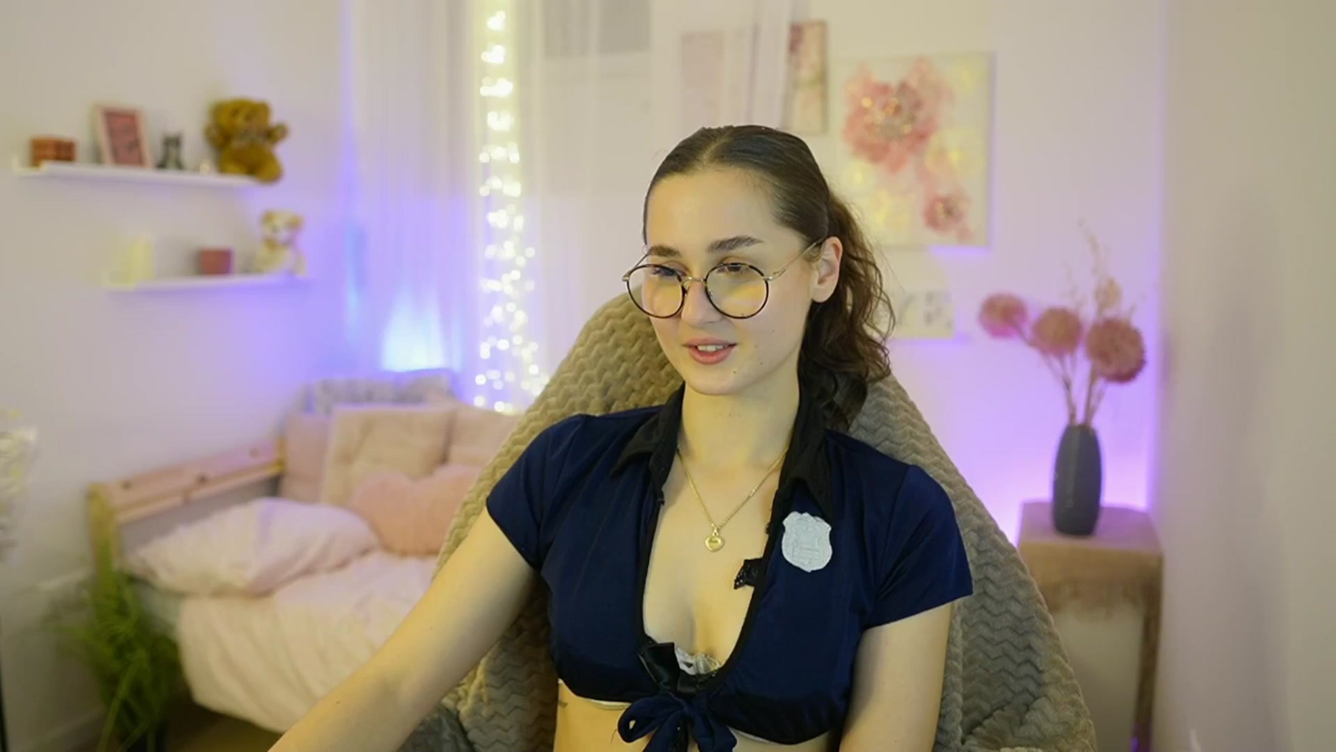 Gallery image thumbnail from Anita_Grey_'s myfreecams stream on, 12/10/2025, 19:55 image 1 of 20