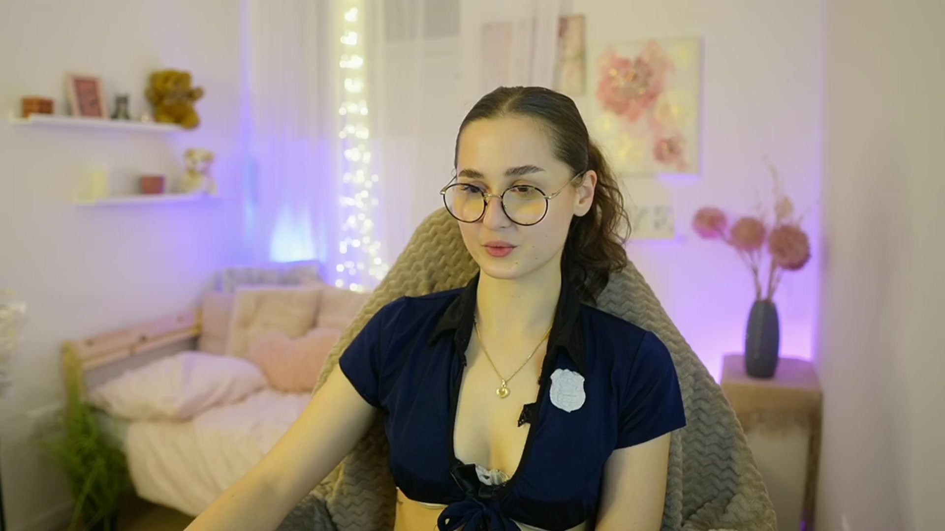 Gallery image thumbnail from Anita_Grey_'s myfreecams stream on, 12/10/2025, 19:55 image 2 of 20