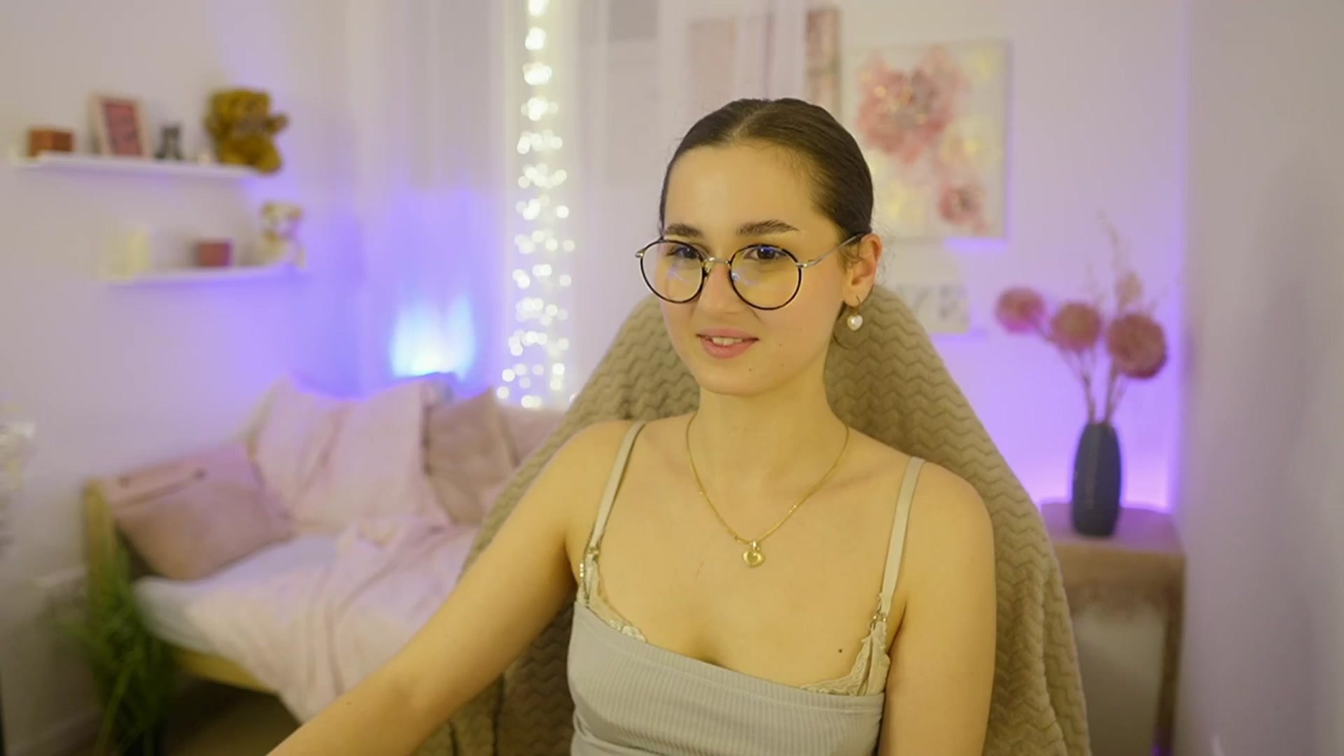 Gallery image thumbnail from Anita_Grey_'s myfreecams stream on, 12/11/2025, 23:26 image 7 of 20