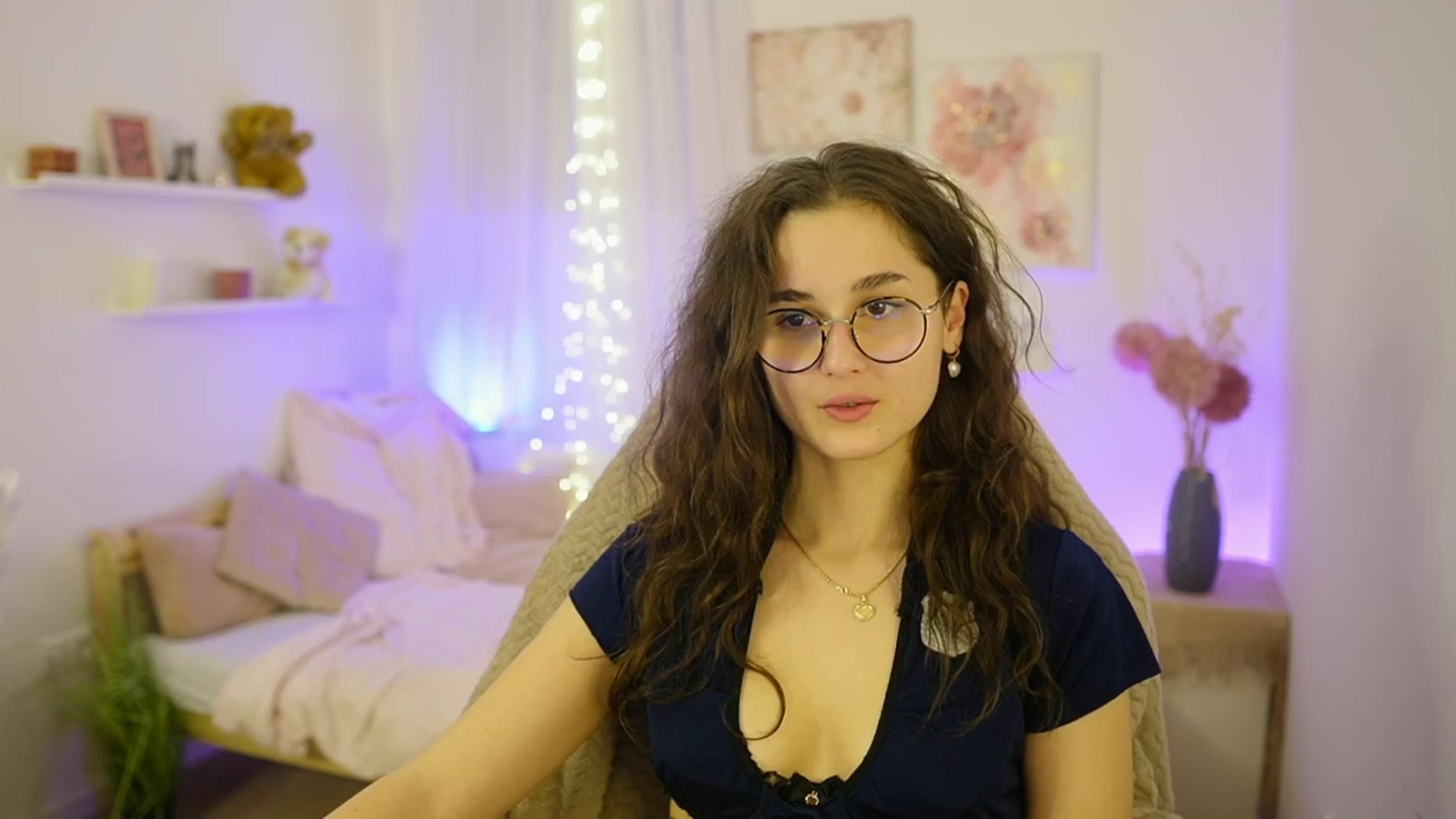 Gallery image thumbnail from Anita_Grey_'s myfreecams stream on, 12/16/2025, 23:29 image 18 of 20