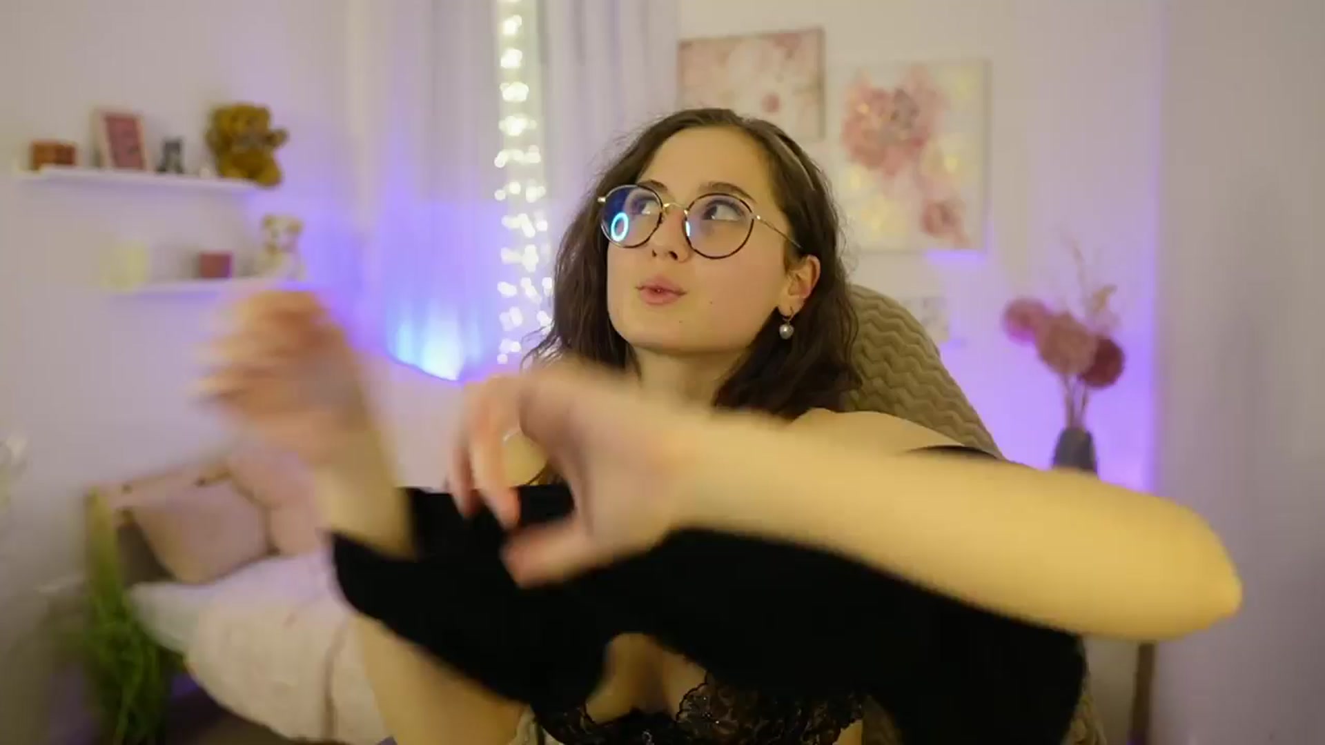 Gallery image thumbnail from Anita_Grey_'s myfreecams stream on, 12/18/2025, 23:52 image 14 of 20