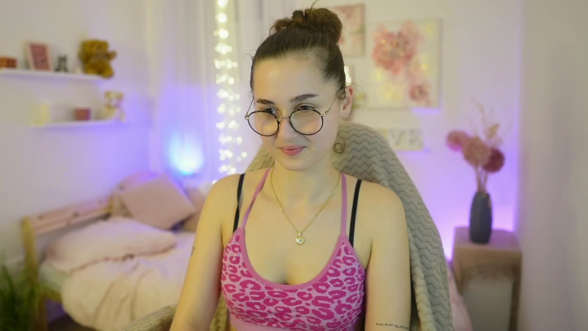 Gallery image thumbnail from Anita_Grey_'s myfreecams stream on, 12/28/2025, 23:39 image 19 of 20