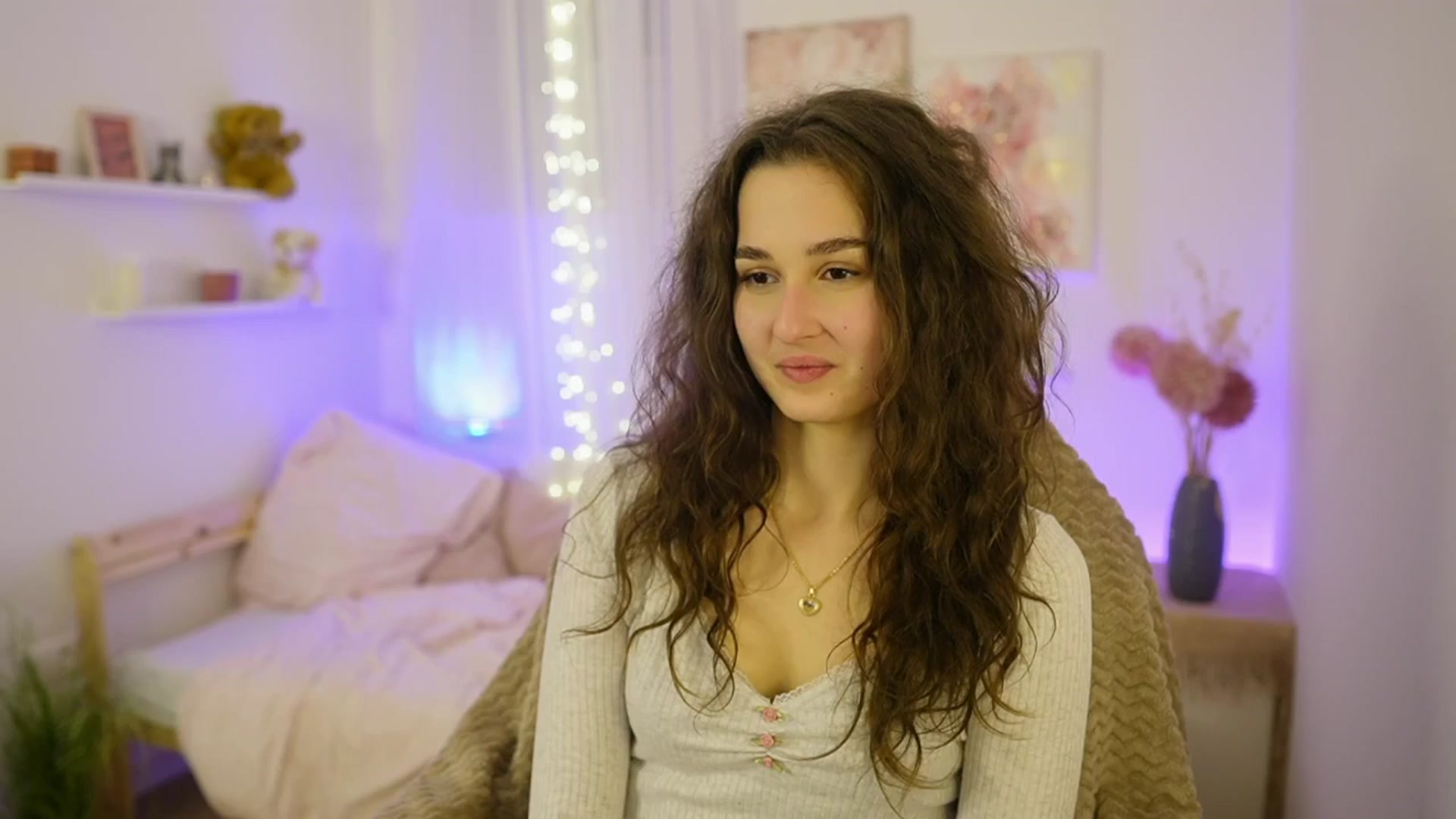 Gallery image thumbnail from Anita_Grey_'s myfreecams stream on, 12/29/2025, 23:34 image 18 of 20