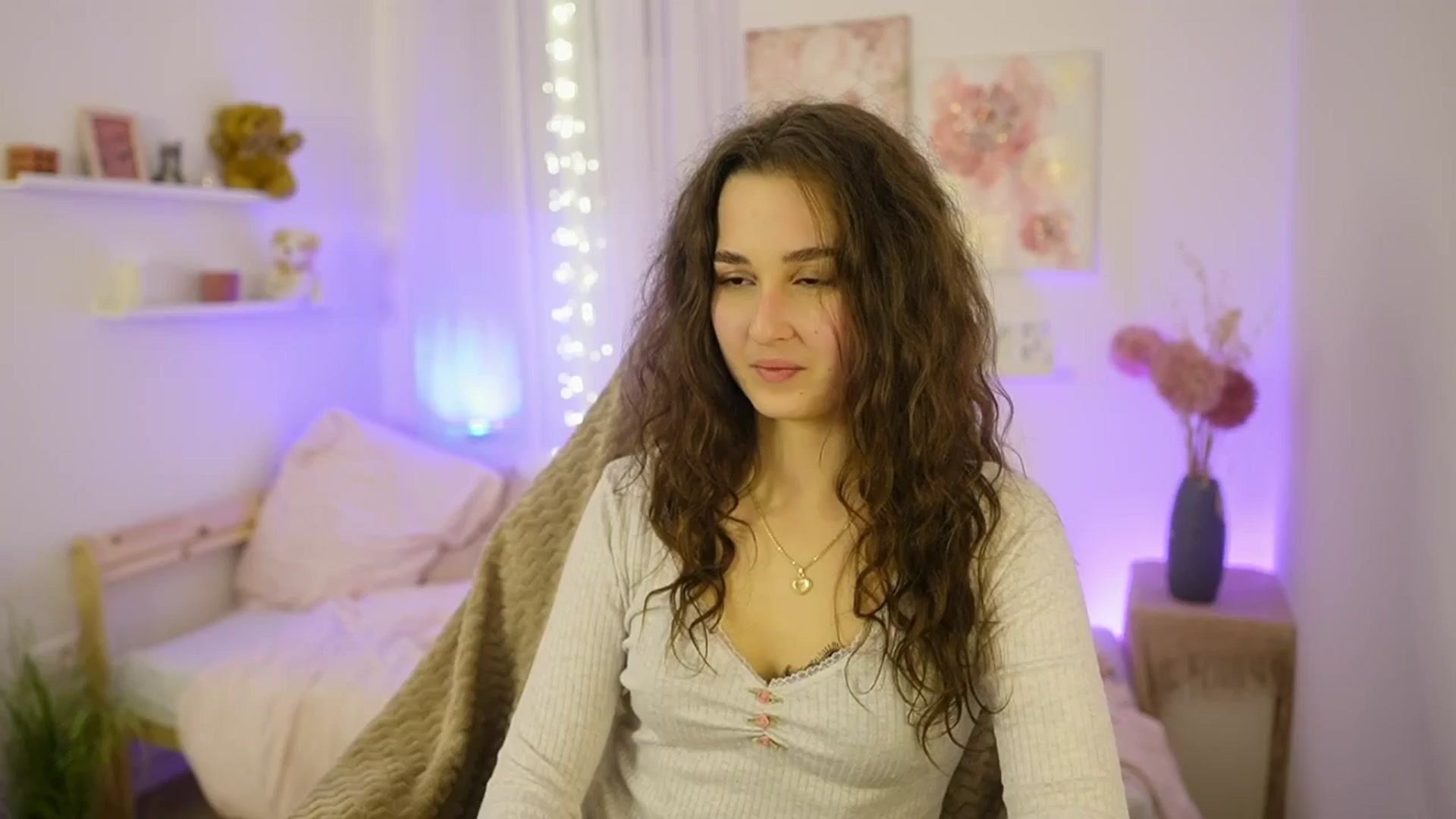 Gallery image thumbnail from Anita_Grey_'s myfreecams stream on, 12/29/2025, 23:34 image 6 of 20