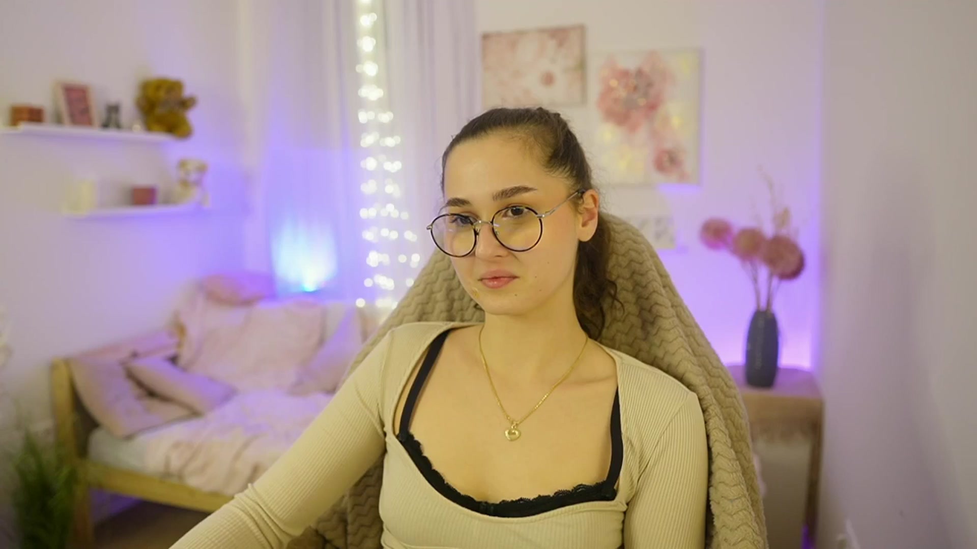 Gallery image thumbnail from Anita_Grey_'s myfreecams stream on, 01/03/2026, 21:56 image 1 of 20