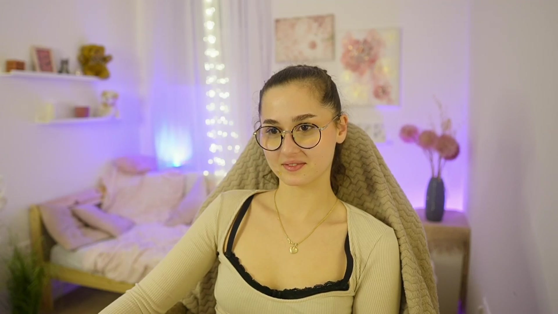 Gallery image thumbnail from Anita_Grey_'s myfreecams stream on, 01/03/2026, 21:56 image 10 of 20