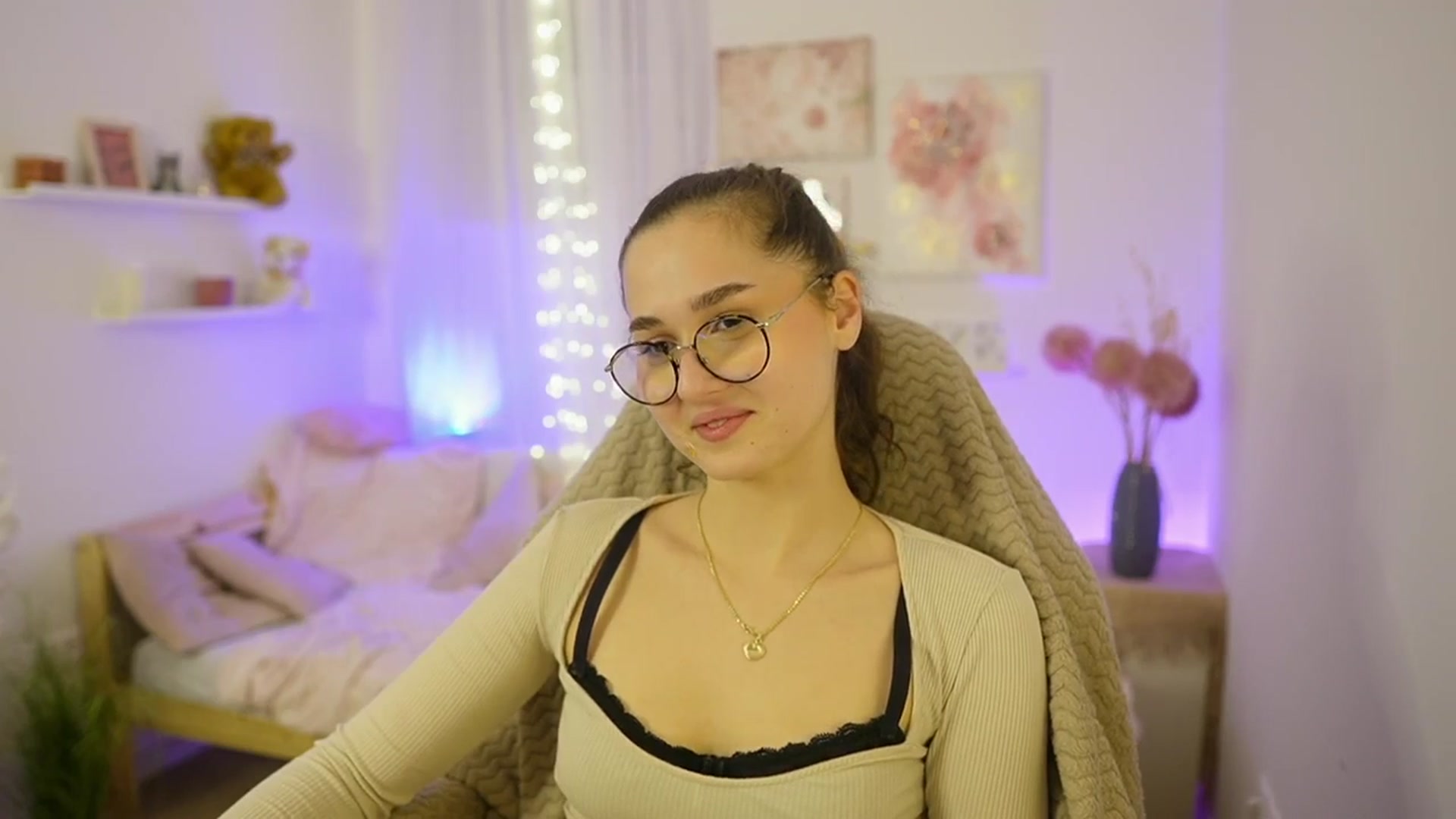 Gallery image thumbnail from Anita_Grey_'s myfreecams stream on, 01/03/2026, 21:56 image 8 of 20