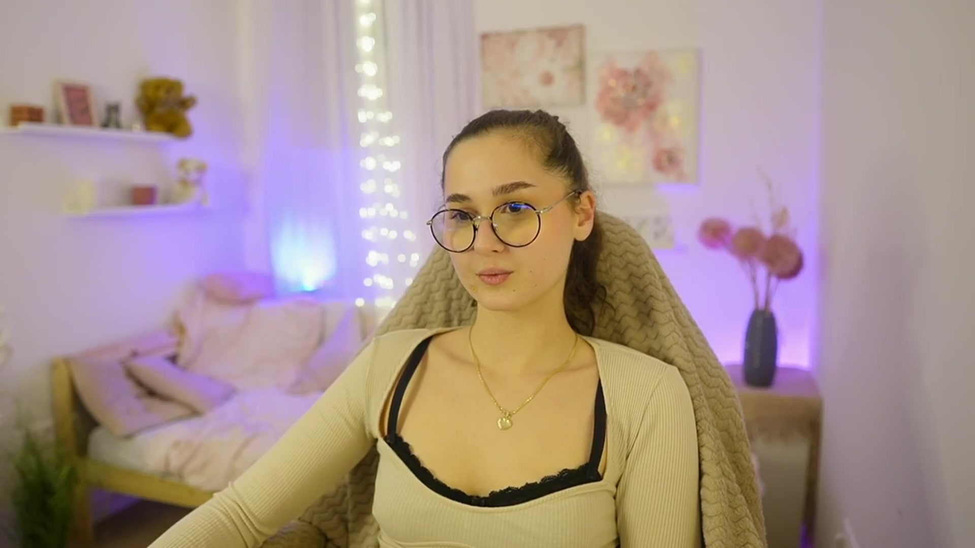Gallery image thumbnail from Anita_Grey_'s myfreecams stream on, 01/03/2026, 21:56 image 6 of 20