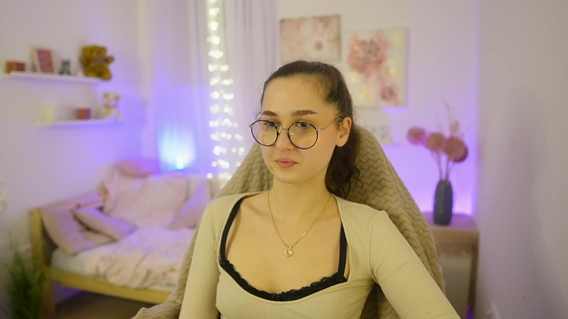 Gallery image thumbnail from Anita_Grey_'s myfreecams stream on, 01/03/2026, 21:56 image 5 of 20