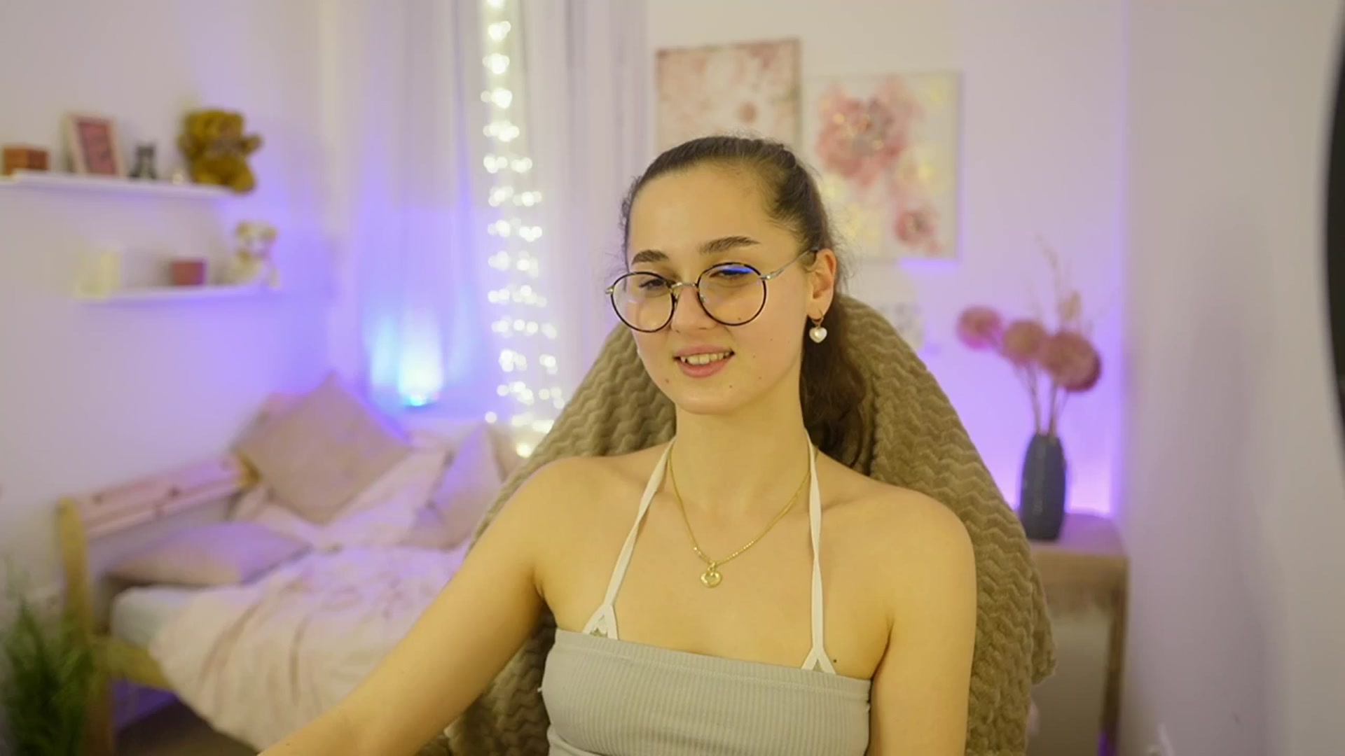 Gallery image thumbnail from Anita_Grey_'s myfreecams stream on, 01/04/2026, 23:57 image 20 of 20