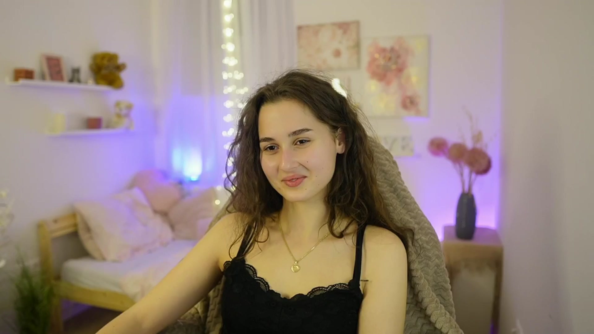Gallery image thumbnail from Anita_Grey_'s myfreecams stream on, 01/05/2026, 22:43 image 5 of 20