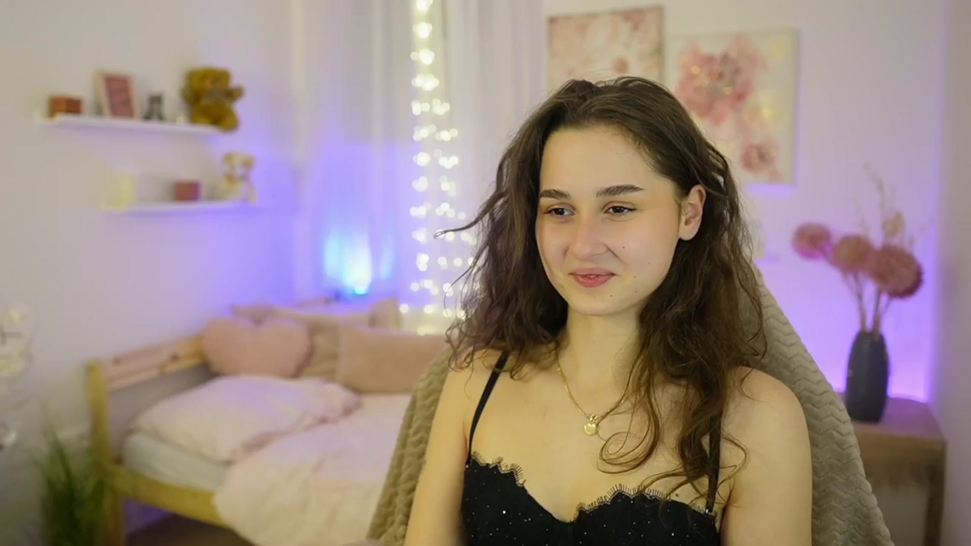 Gallery image thumbnail from Anita_Grey_'s myfreecams stream on, 01/07/2026, 20:18 image 7 of 20