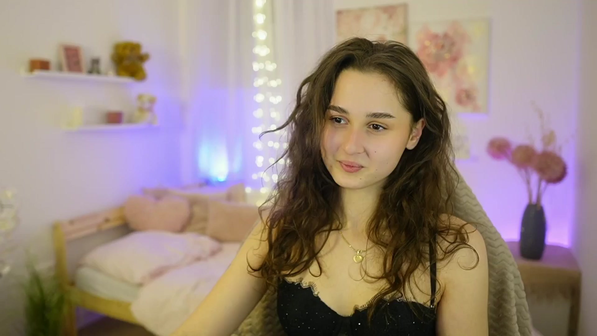 Gallery image thumbnail from Anita_Grey_'s myfreecams stream on, 01/07/2026, 20:18 image 14 of 20