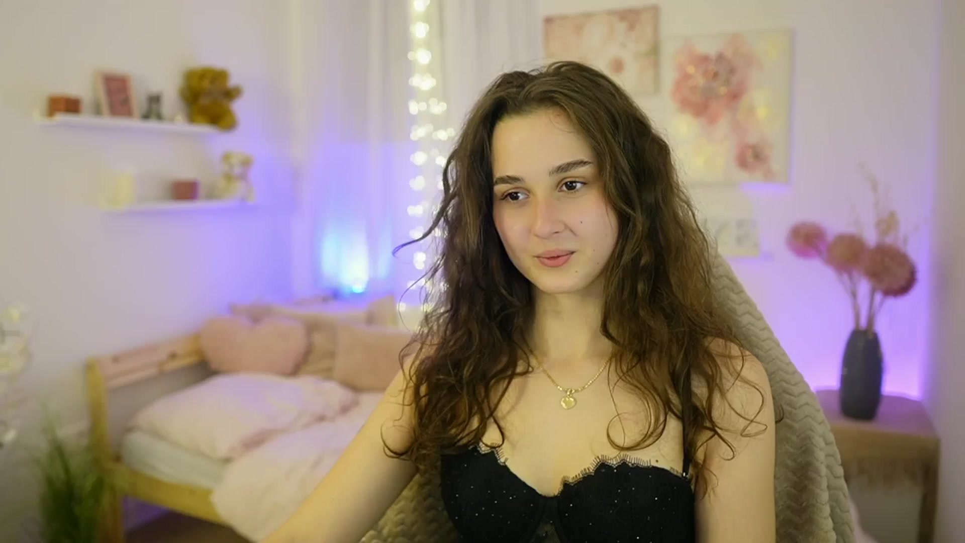 Gallery image thumbnail from Anita_Grey_'s myfreecams stream on, 01/07/2026, 20:18 image 13 of 20