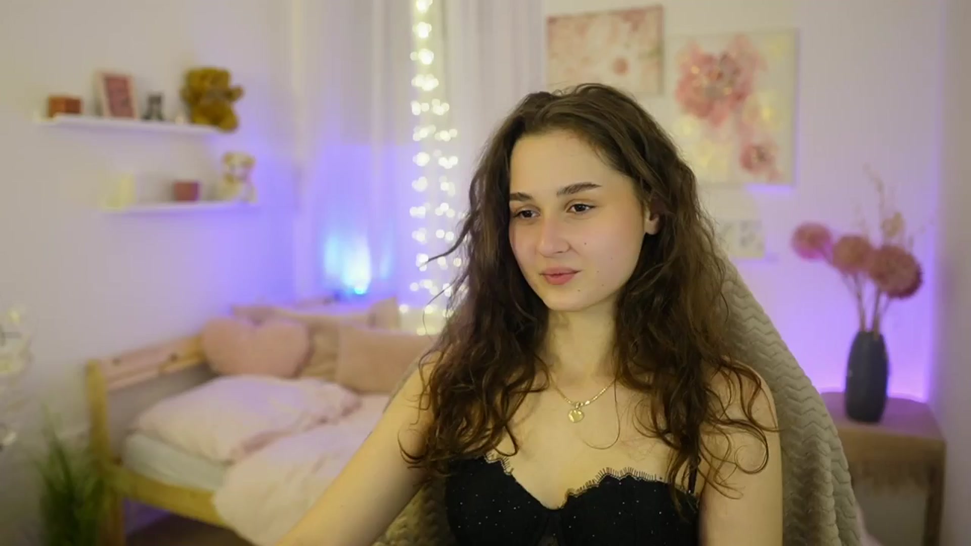 Gallery image thumbnail from Anita_Grey_'s myfreecams stream on, 01/07/2026, 20:18 image 19 of 20