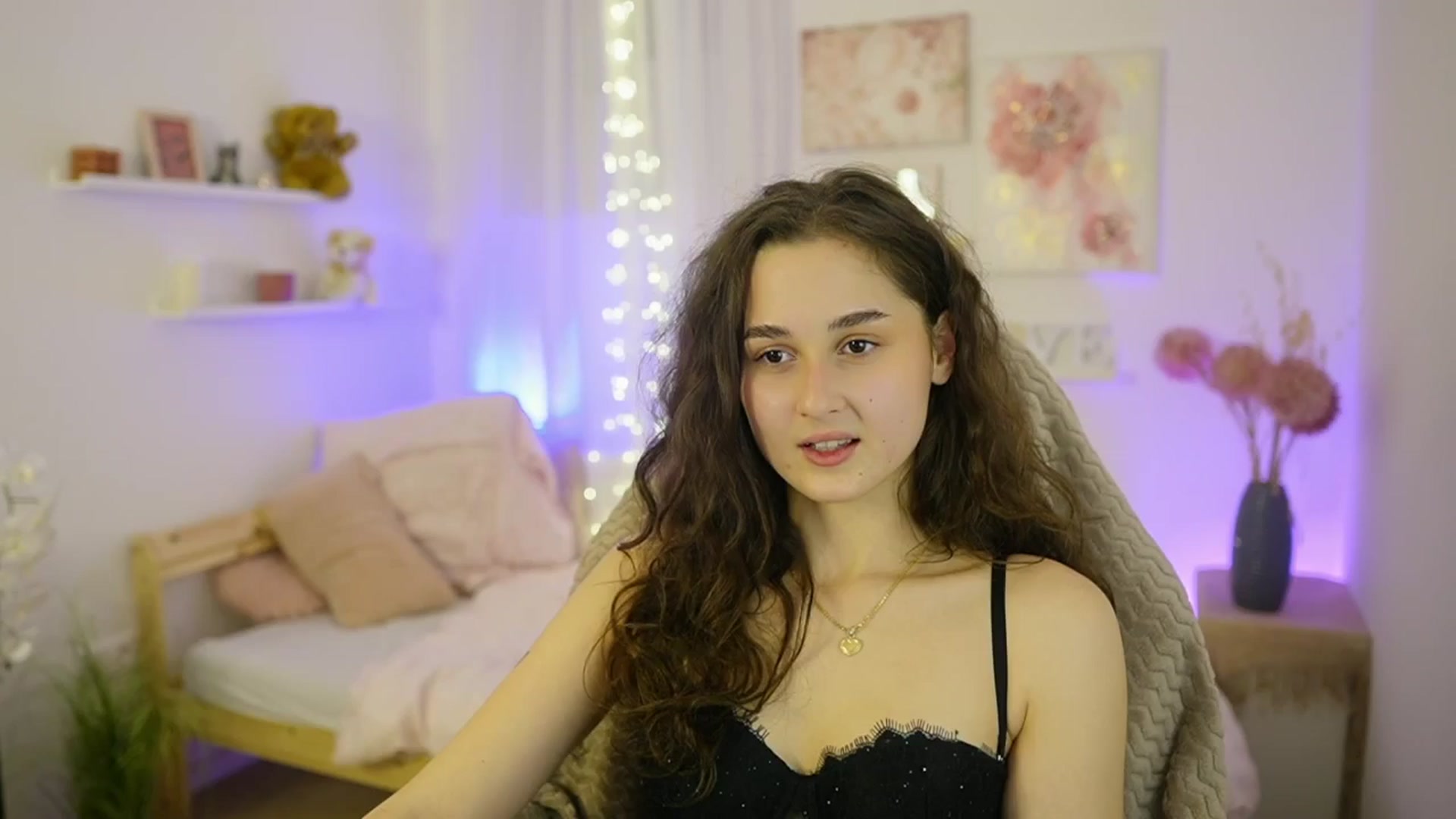 Gallery image thumbnail from Anita_Grey_'s myfreecams stream on, 01/07/2026, 21:44 image 14 of 20