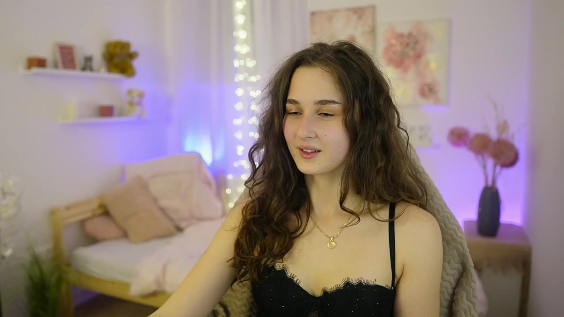 Gallery image thumbnail from Anita_Grey_'s myfreecams stream on, 01/07/2026, 21:44 image 4 of 20