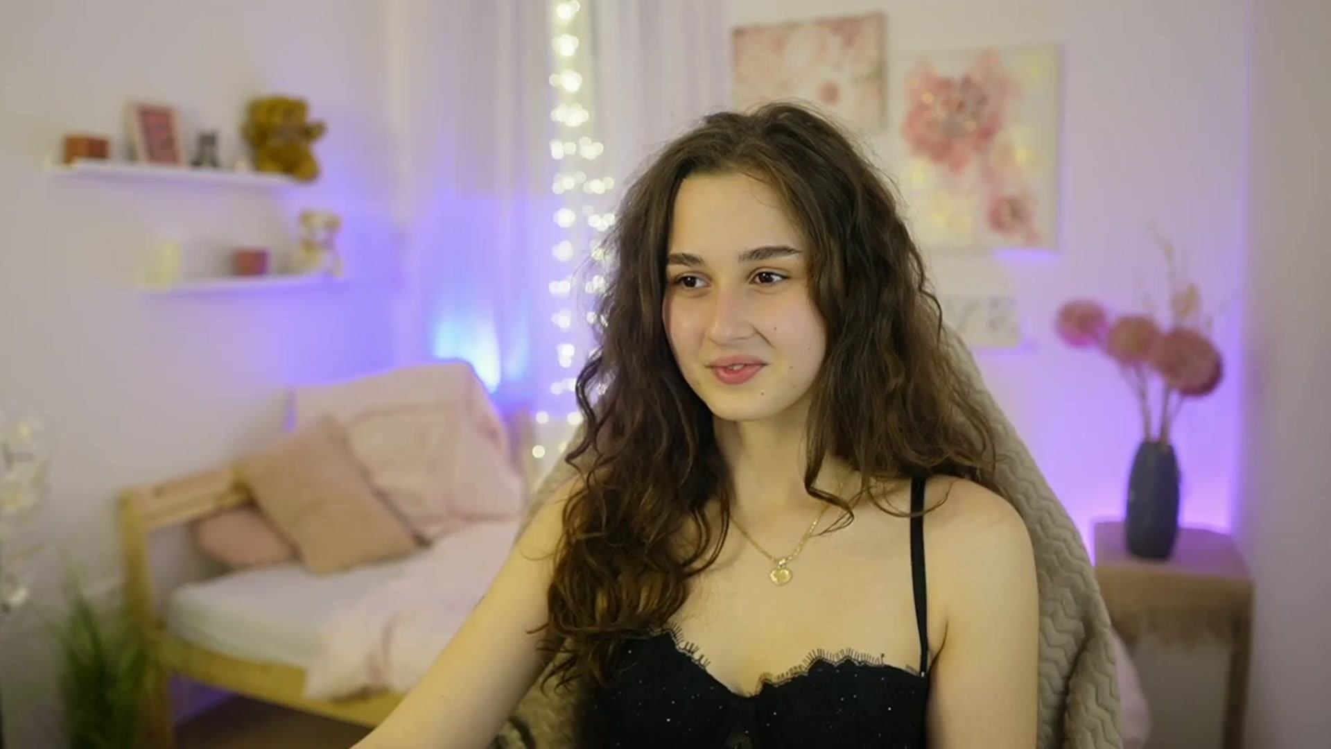 Gallery image thumbnail from Anita_Grey_'s myfreecams stream on, 01/07/2026, 21:44 image 6 of 20