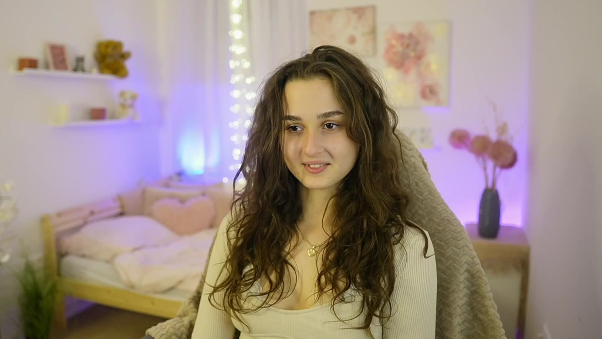 Gallery image thumbnail from Anita_Grey_'s myfreecams stream on, 01/08/2026, 20:40 image 5 of 20