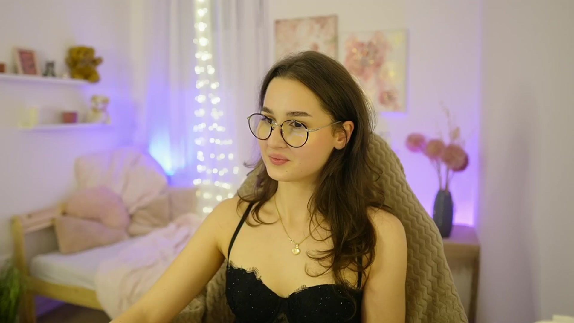 Gallery image thumbnail from Anita_Grey_'s myfreecams stream on, 01/11/2026, 24:00 image 6 of 20