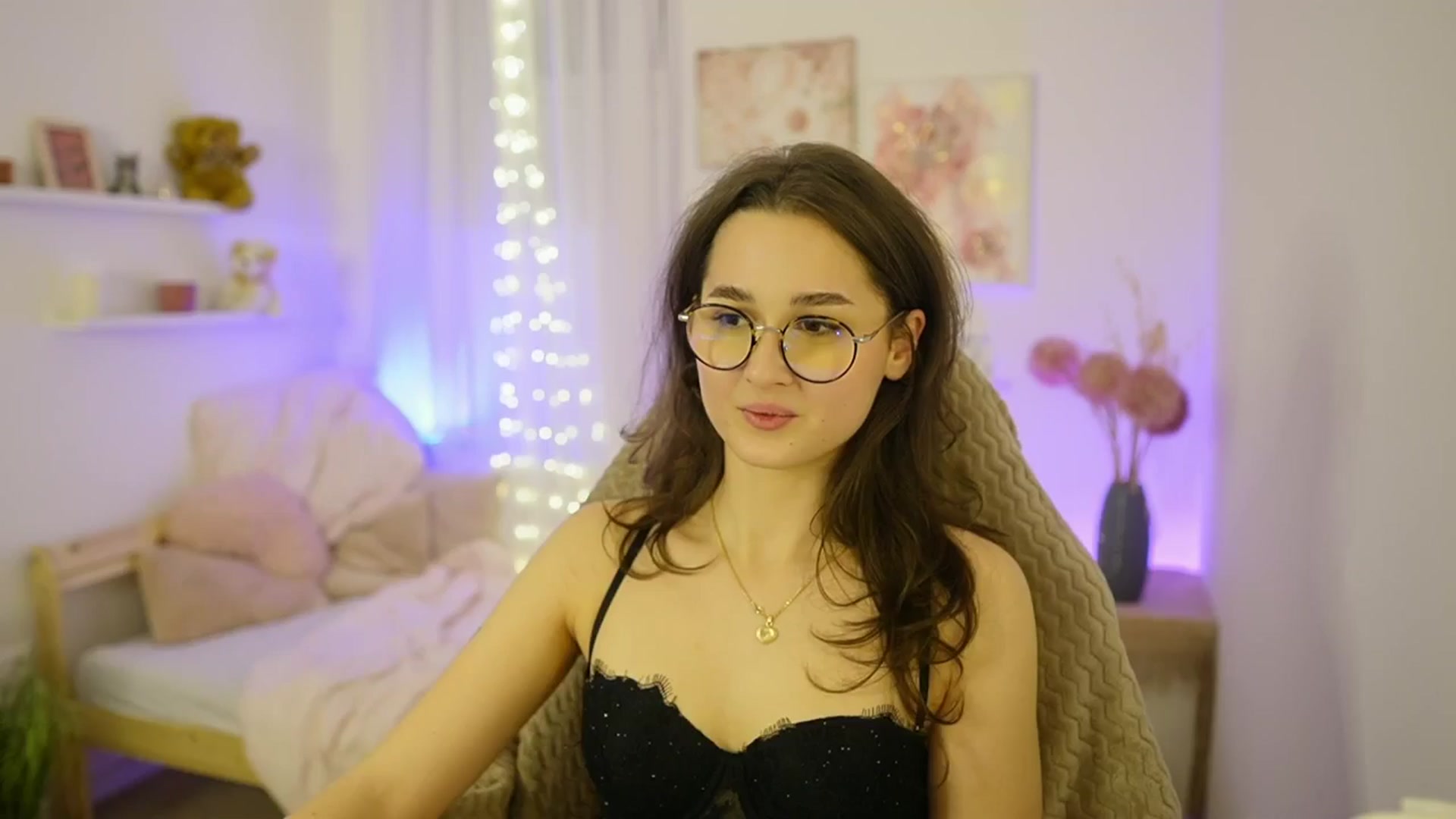Gallery image thumbnail from Anita_Grey_'s myfreecams stream on, 01/11/2026, 24:00 image 10 of 20