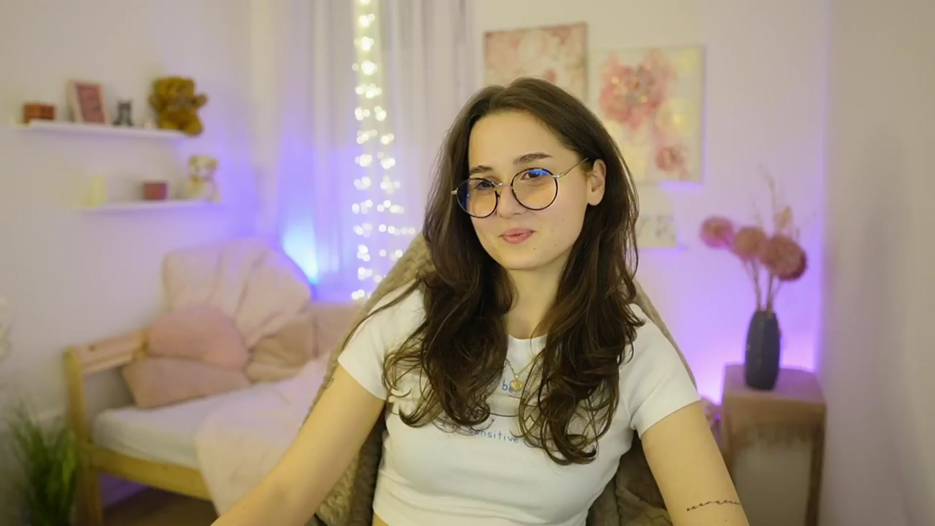 Gallery image thumbnail from Anita_Grey_'s myfreecams stream on, 01/11/2026, 20:28 image 6 of 20