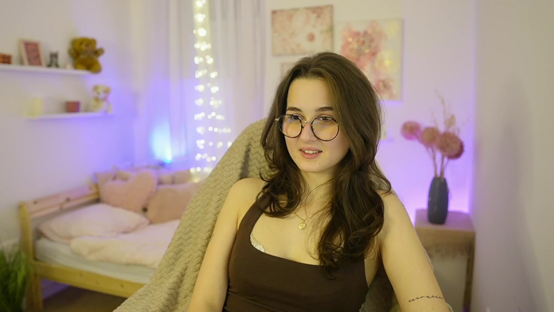 Gallery image thumbnail from Anita_Grey_'s myfreecams stream on, 01/12/2026, 21:42 image 18 of 20