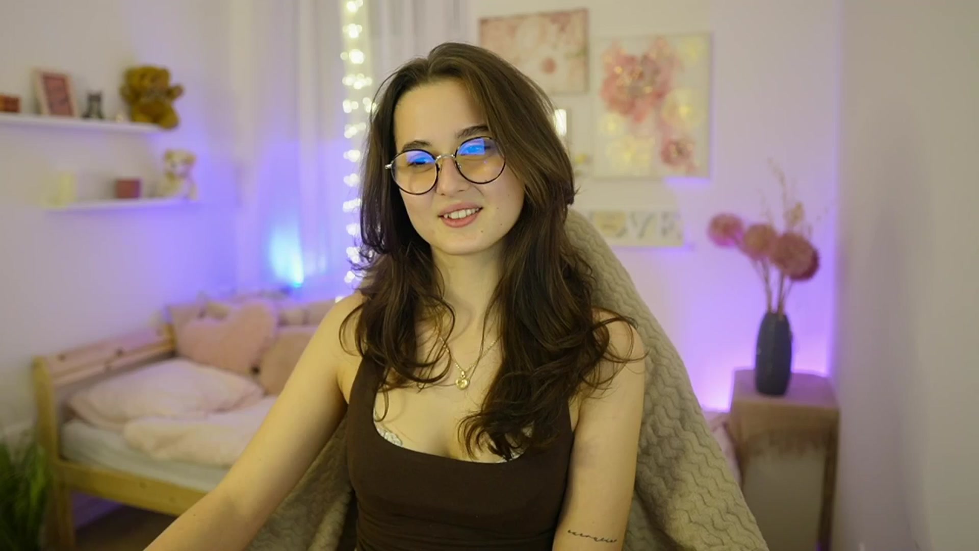 Gallery image thumbnail from Anita_Grey_'s myfreecams stream on, 01/12/2026, 21:42 image 6 of 20