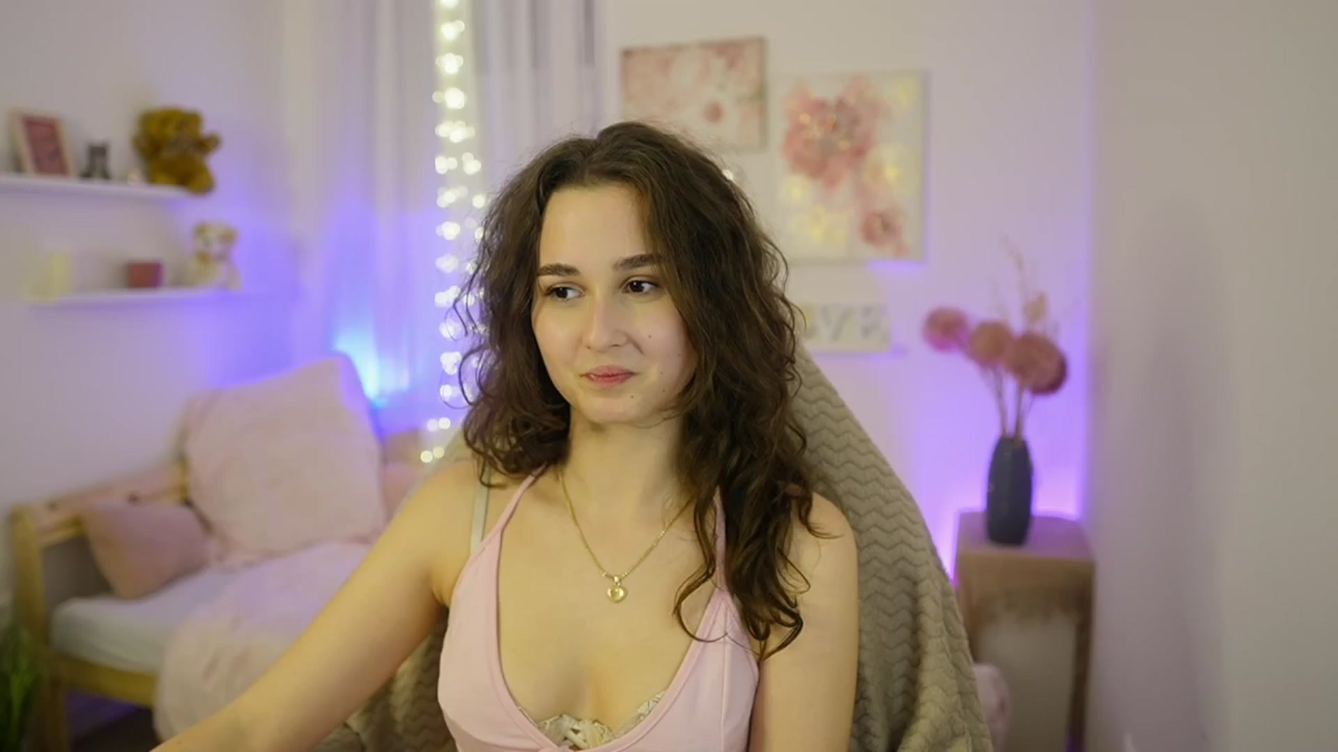Gallery image thumbnail from Anita_Grey_'s myfreecams stream on, 01/18/2026, 21:47 image 6 of 20