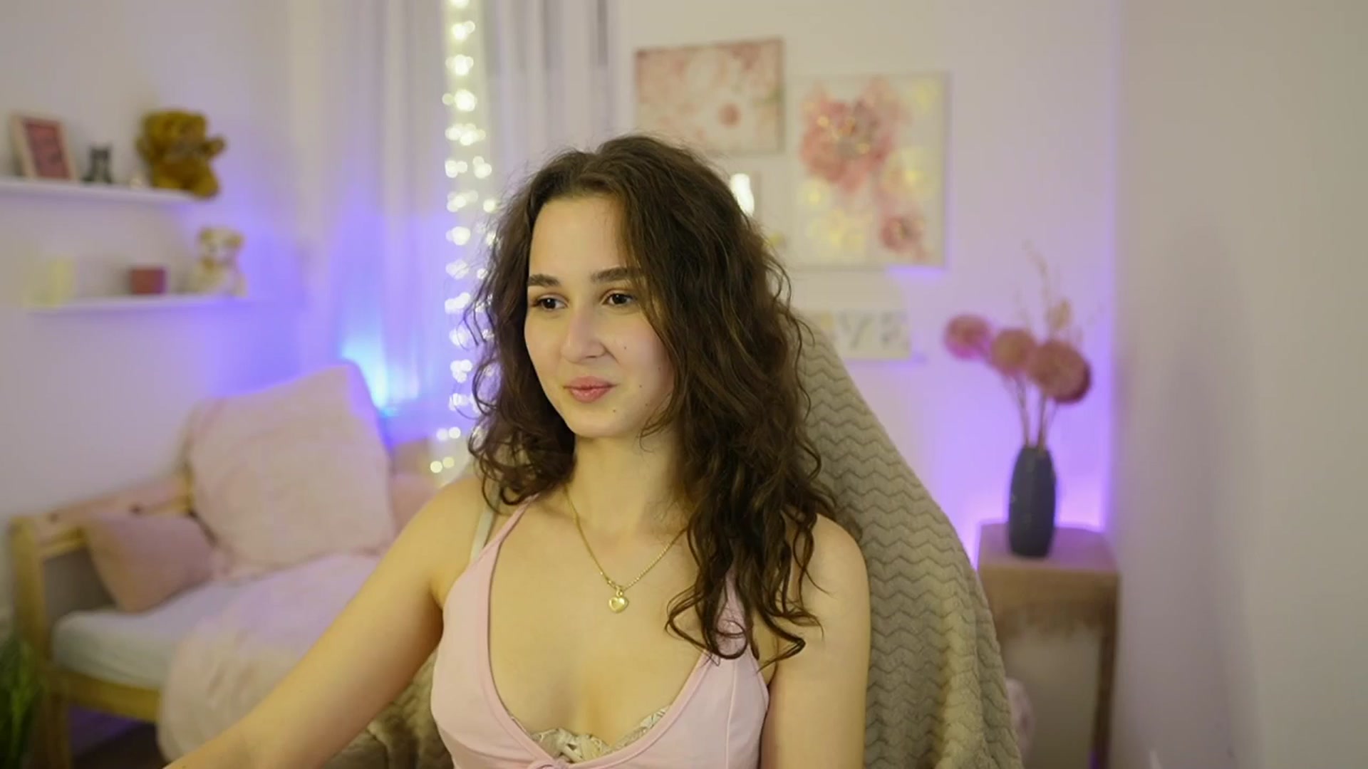 Gallery image thumbnail from Anita_Grey_'s myfreecams stream on, 01/18/2026, 21:47 image 9 of 20