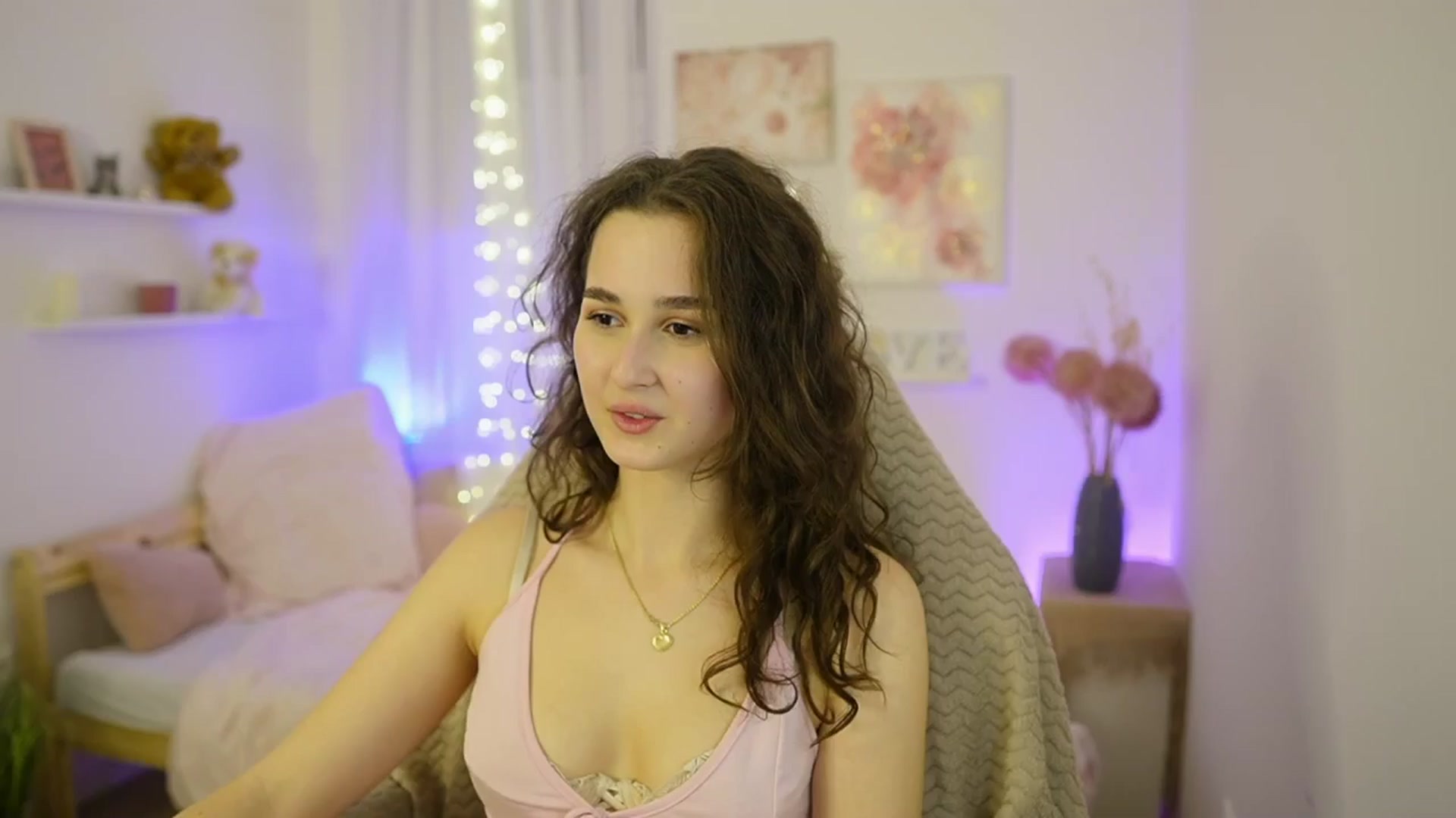 Gallery image thumbnail from Anita_Grey_'s myfreecams stream on, 01/18/2026, 21:47 image 10 of 20