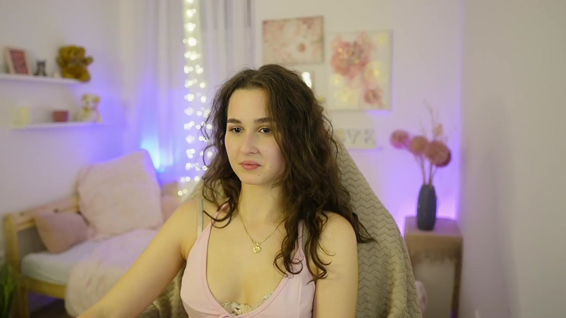 Gallery image thumbnail from Anita_Grey_'s myfreecams stream on, 01/18/2026, 21:47 image 16 of 20