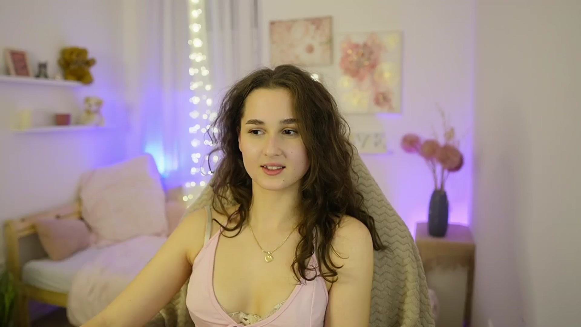 Gallery image thumbnail from Anita_Grey_'s myfreecams stream on, 01/18/2026, 21:47 image 15 of 20
