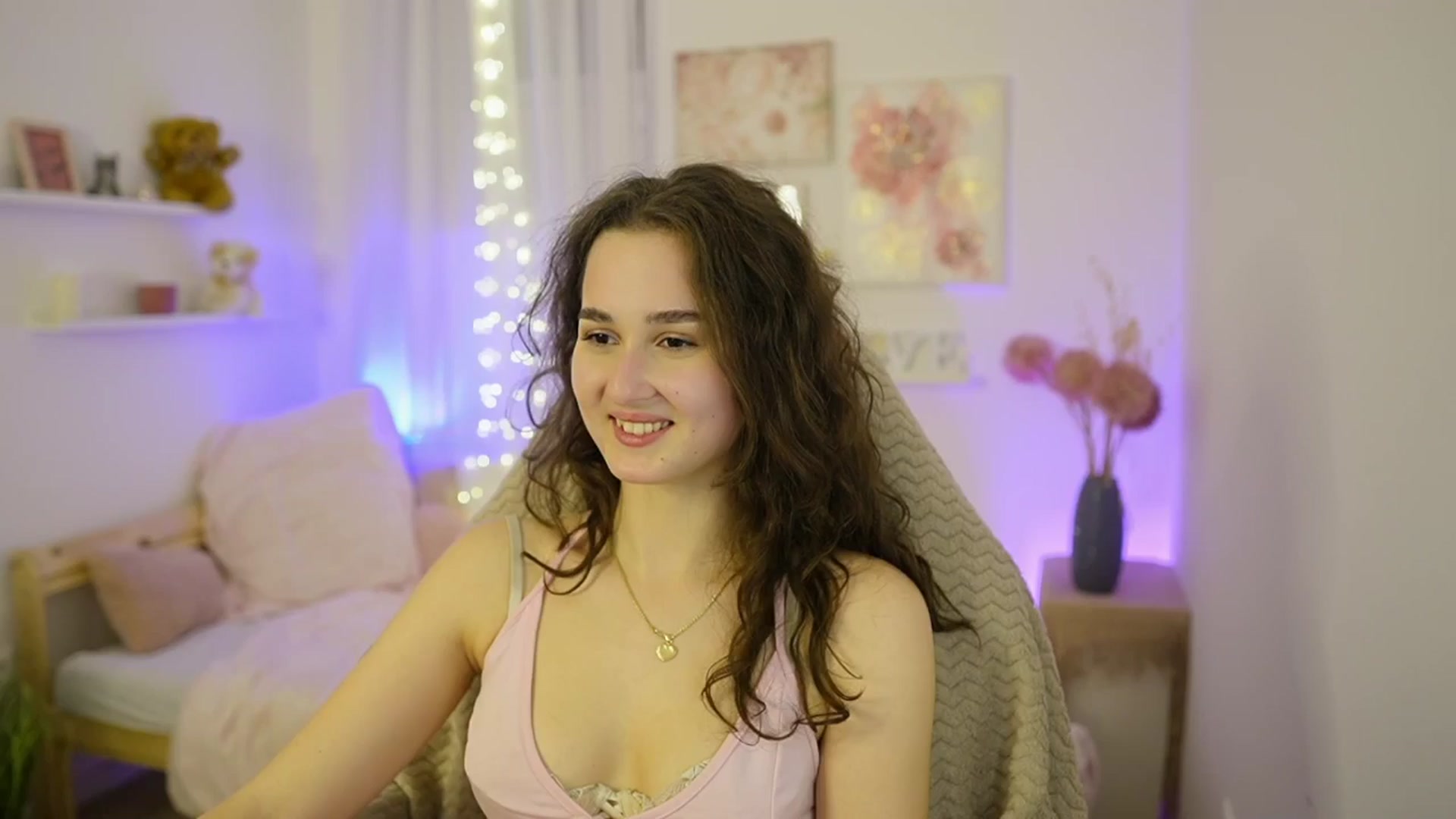Gallery image thumbnail from Anita_Grey_'s myfreecams stream on, 01/18/2026, 21:47 image 17 of 20