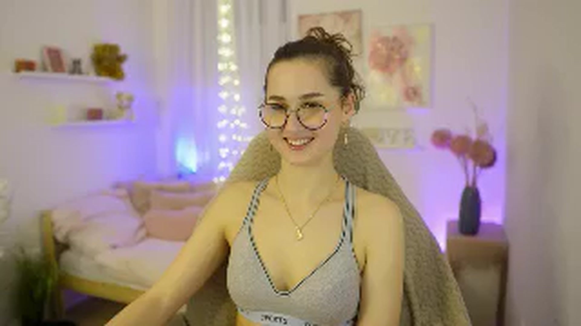 Gallery image thumbnail from Anita_Grey_'s myfreecams stream on, 01/20/2026, 20:36 image 19 of 20