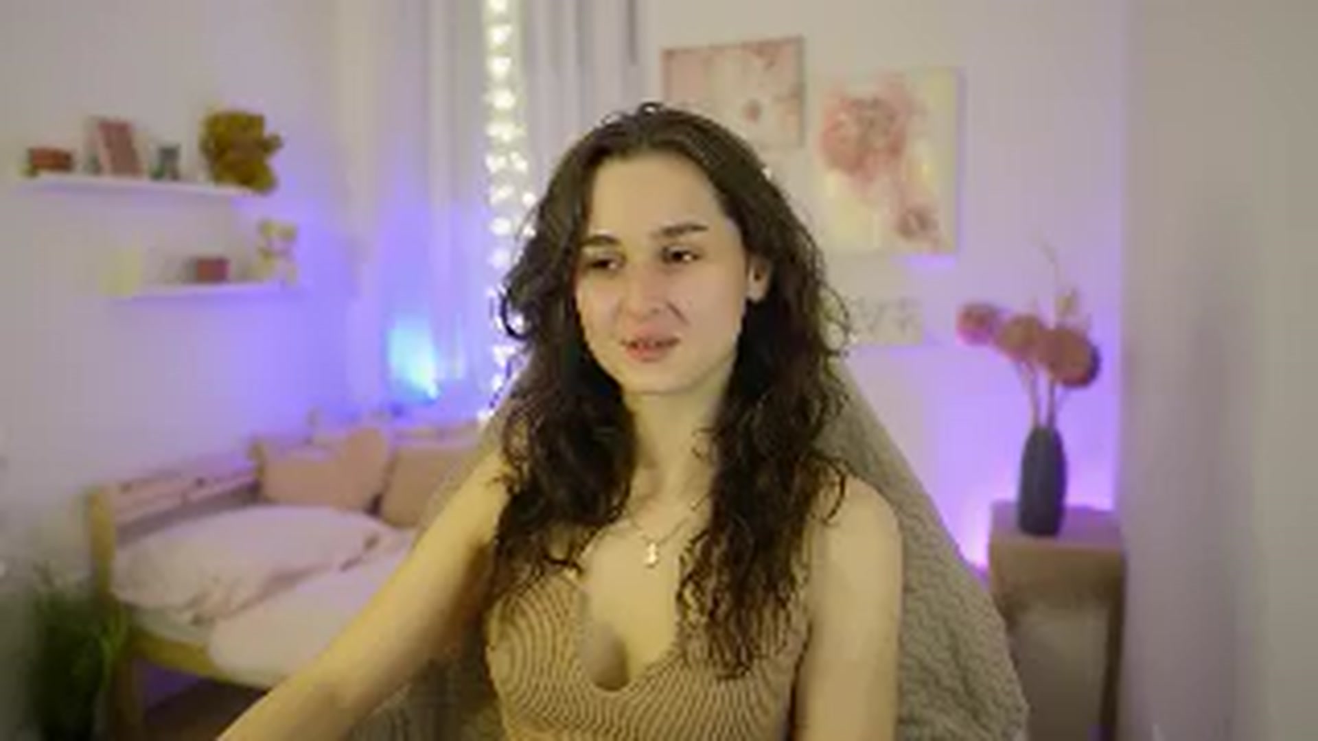 Gallery image thumbnail from Anita_Grey_'s myfreecams stream on, 01/21/2026, 20:02 image 19 of 20